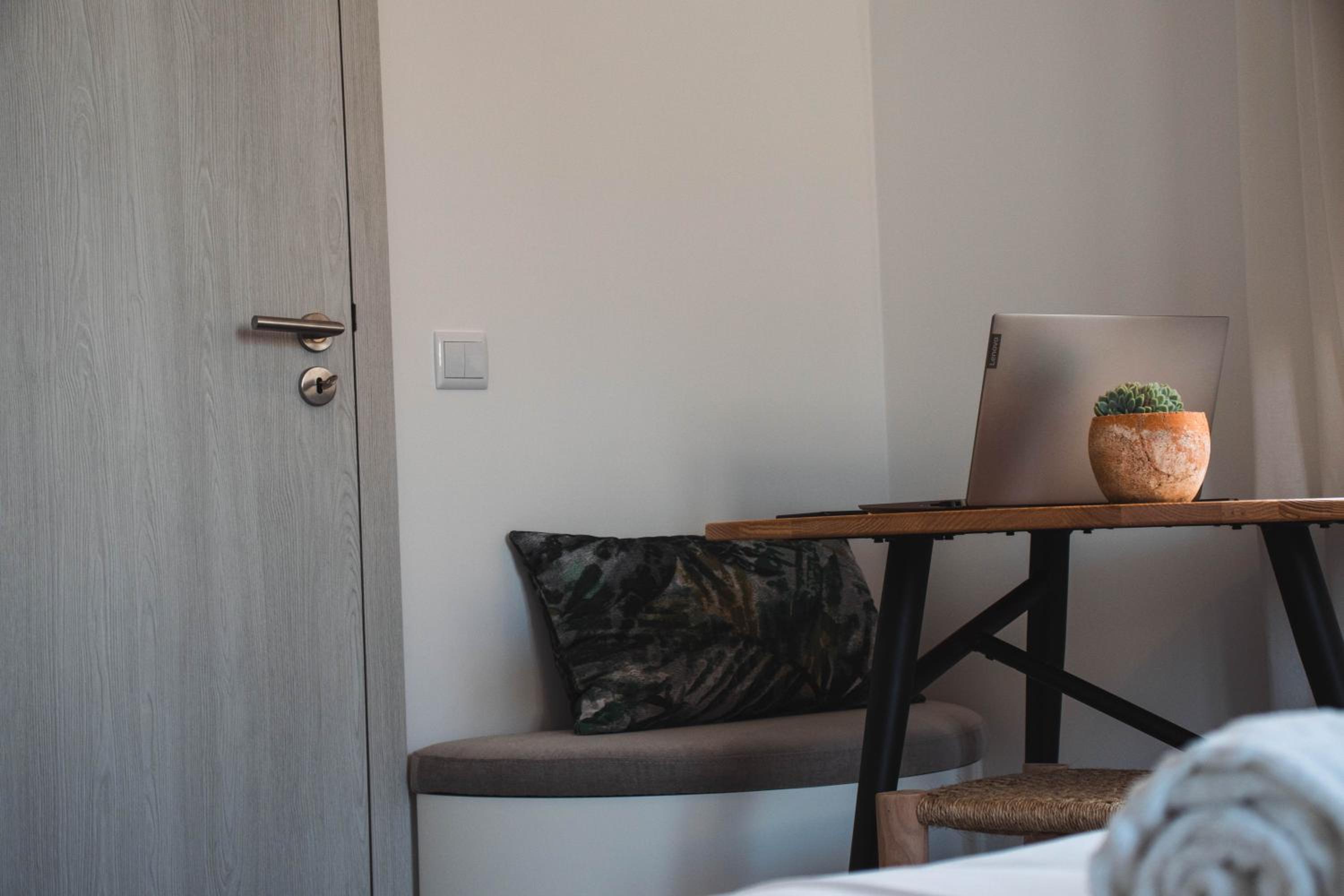 Double or Twin Room with Extra Bed photo 2