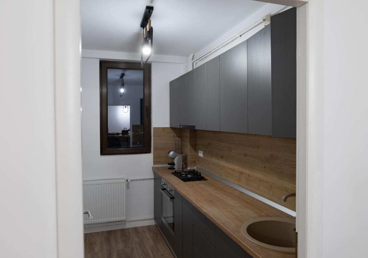 One-Bedroom Apartment - Photo 17