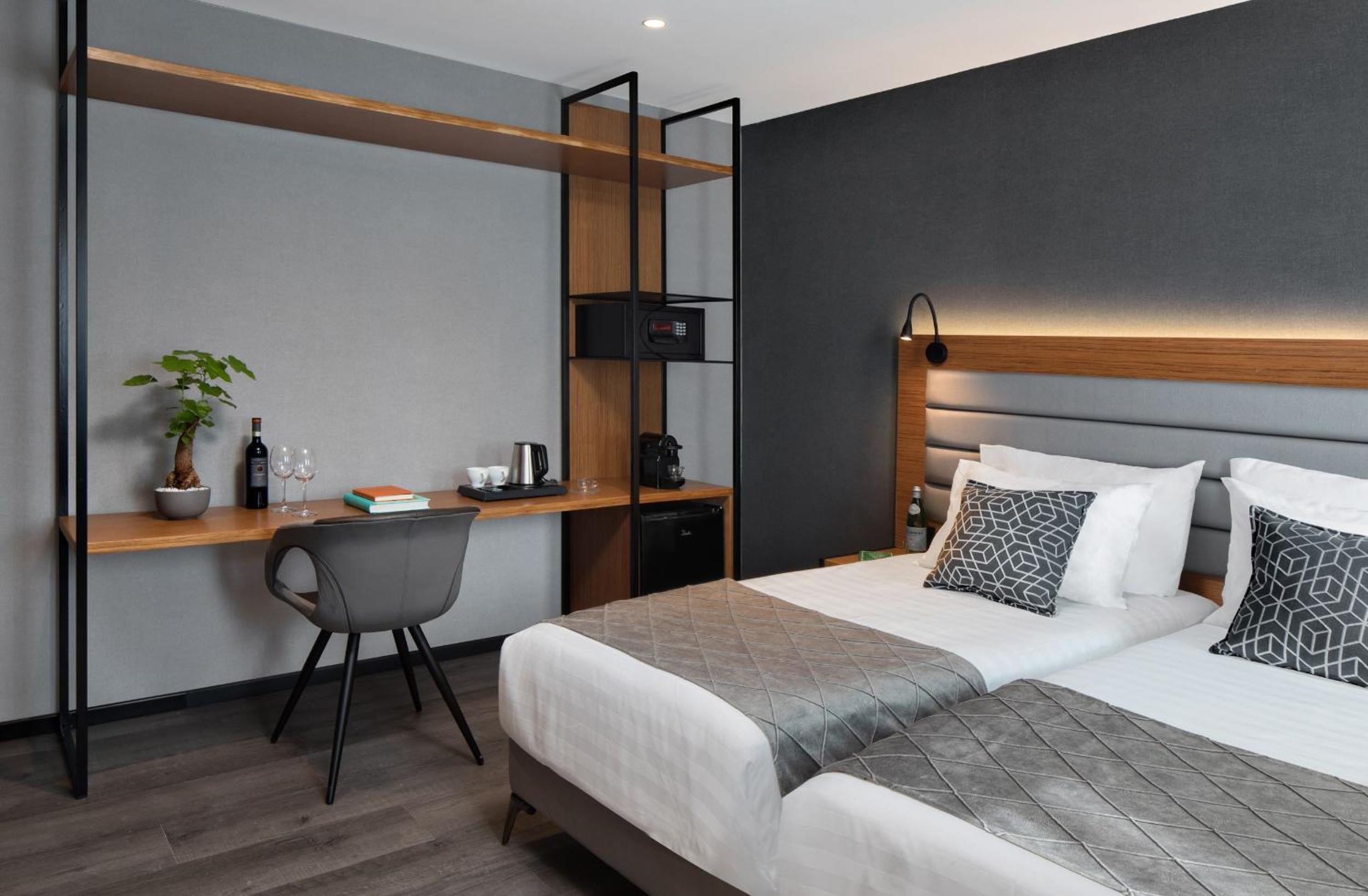 Superior Double or Twin Room - Photo 1