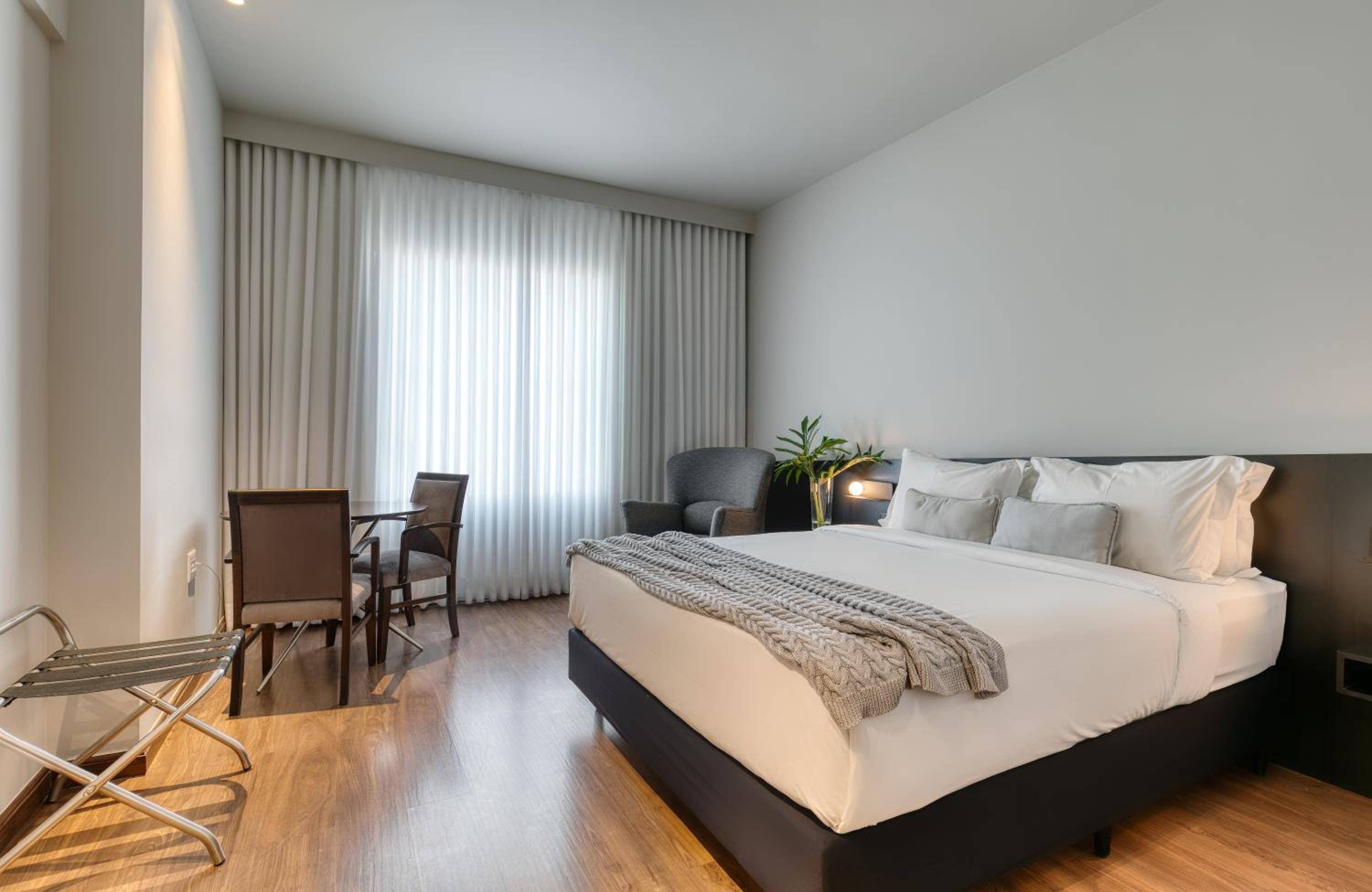 Standard Double Room - Photo 3
