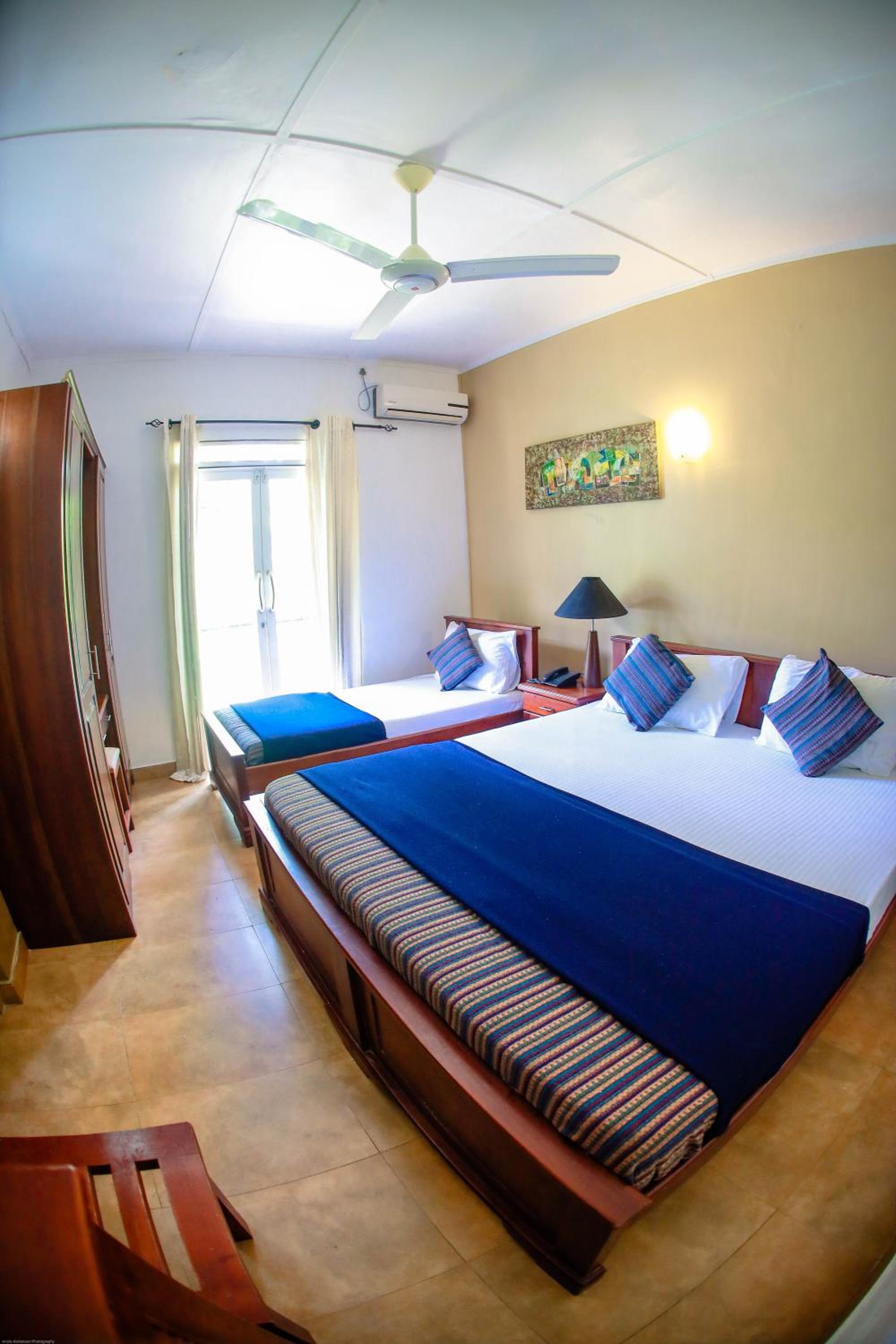 Triple Room with Balcony photo 2