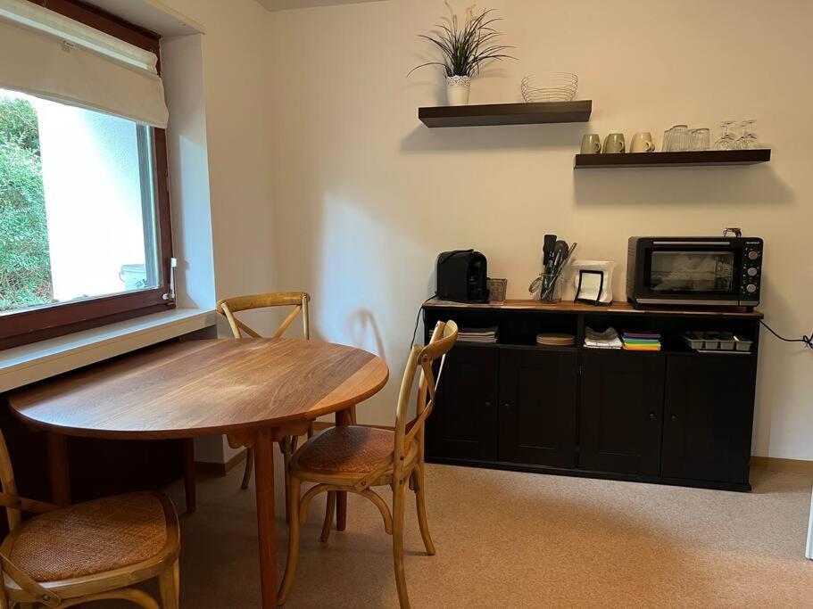 One-Bedroom Apartment photo 3