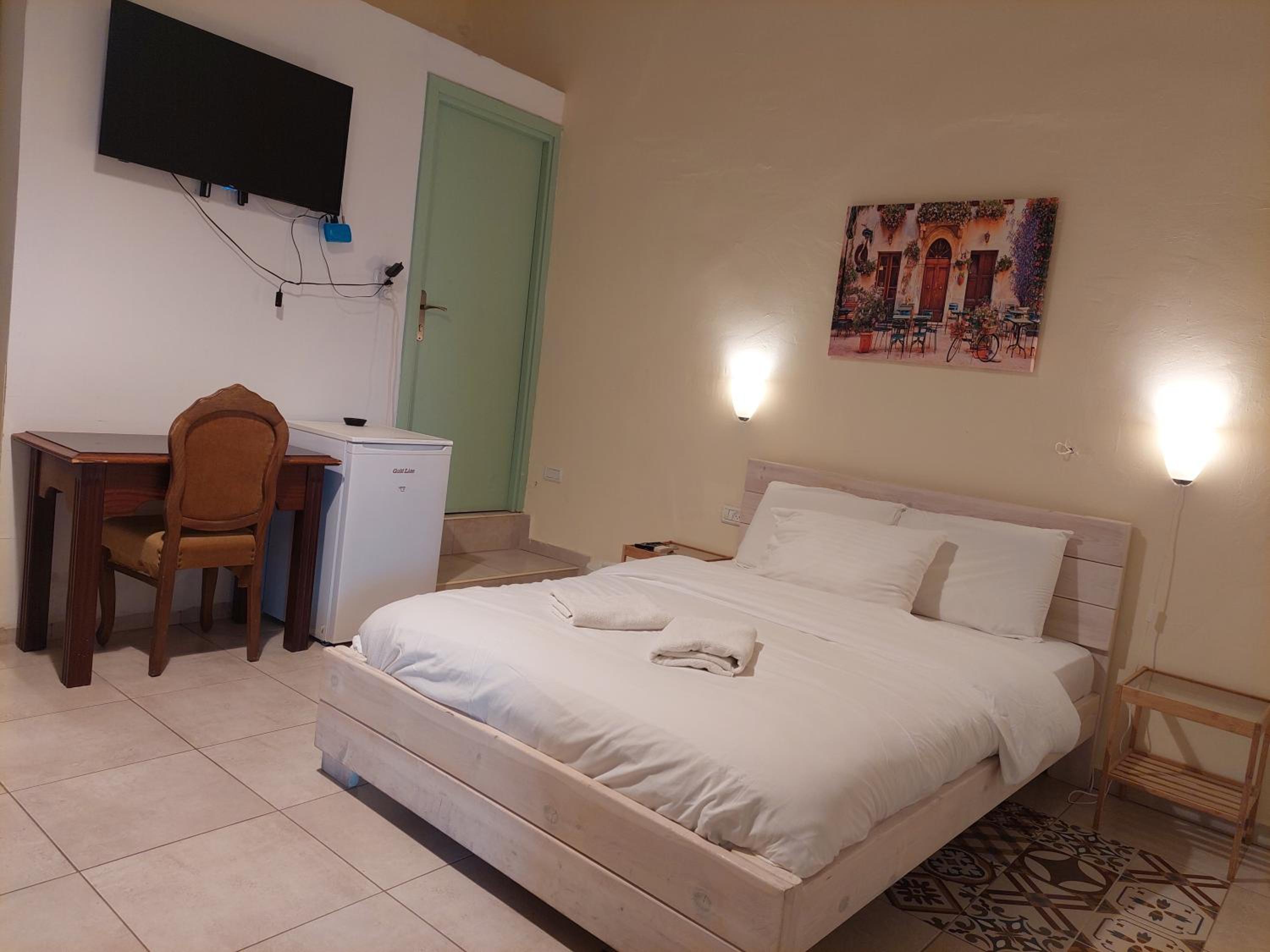 Quadruple Room with Balcony photo 2