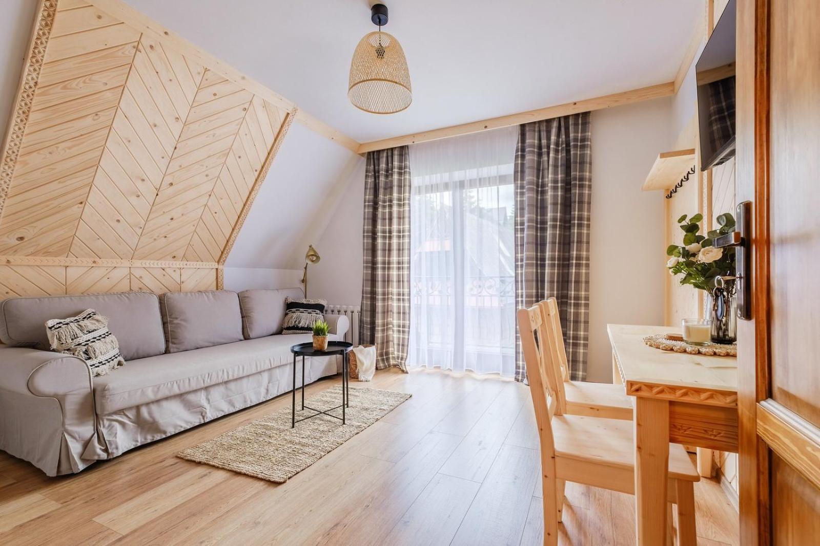 Apartment - Photo 2