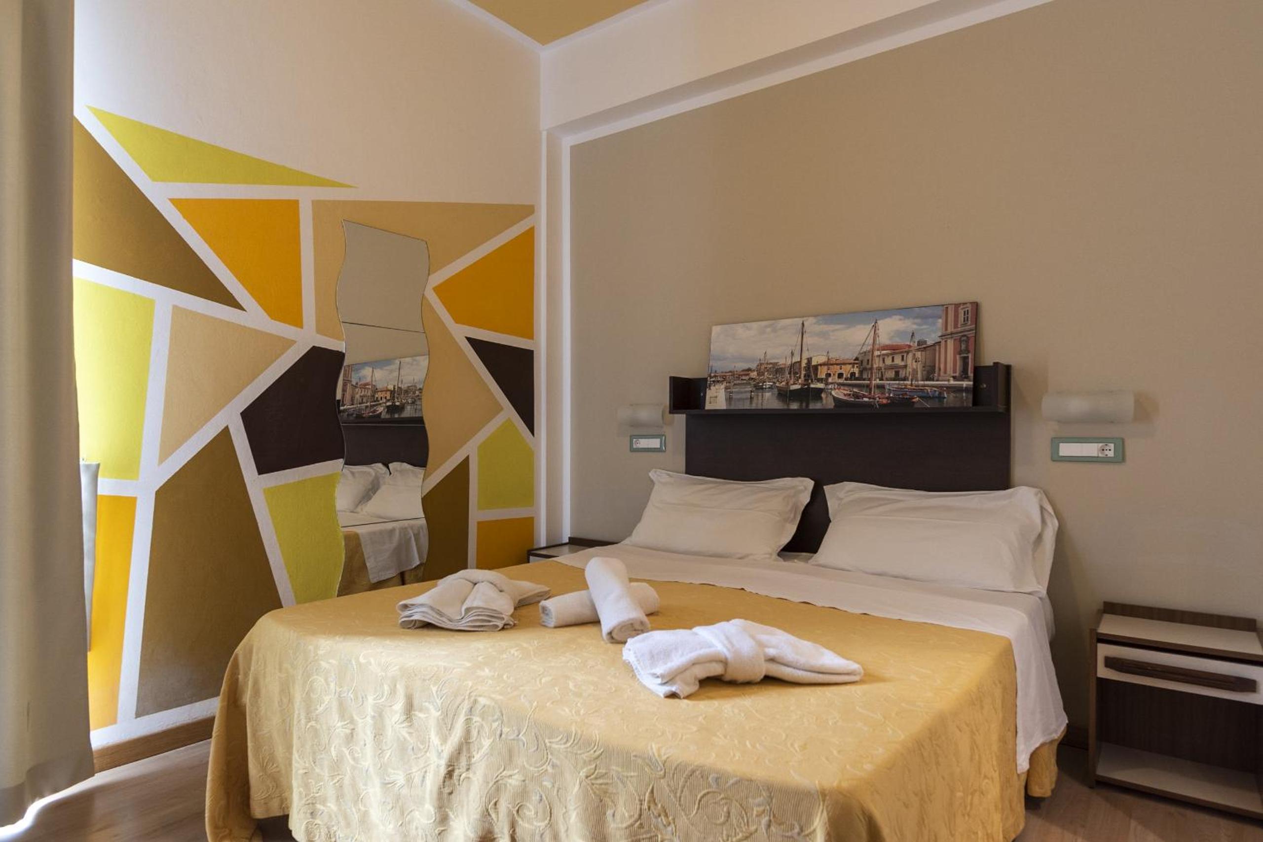 Basic Double Room - Photo 4