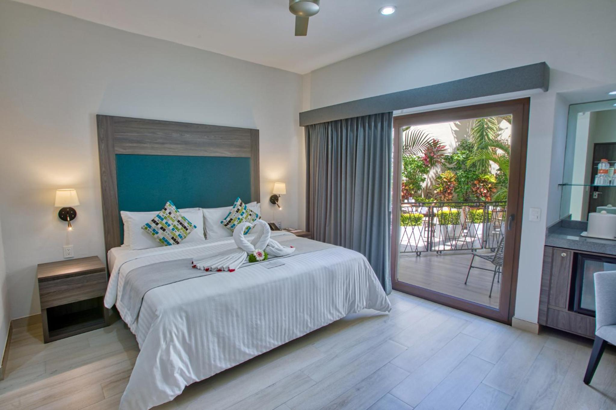 Superior King Room