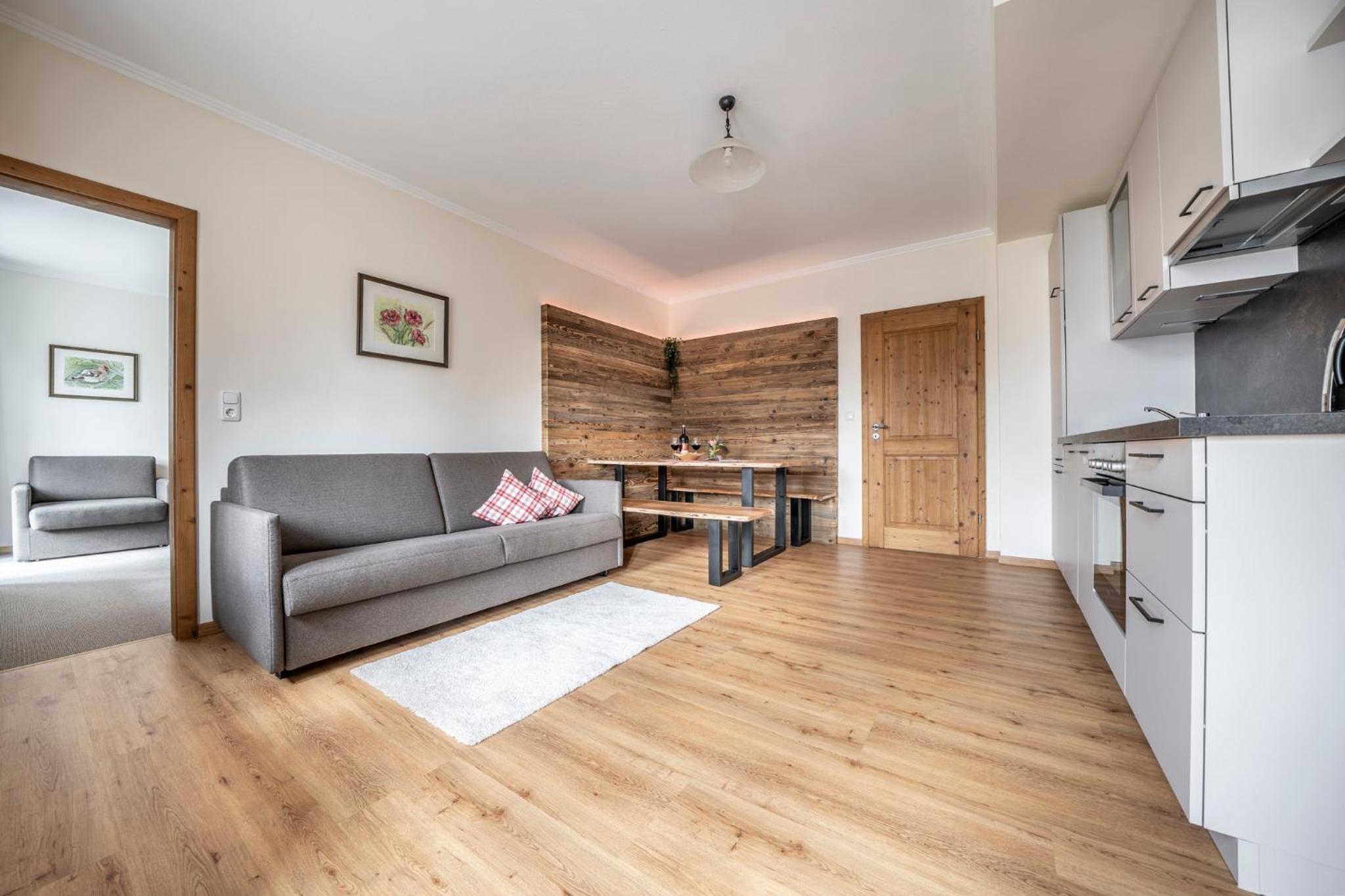 One-Bedroom Apartment with Balcony photo 1