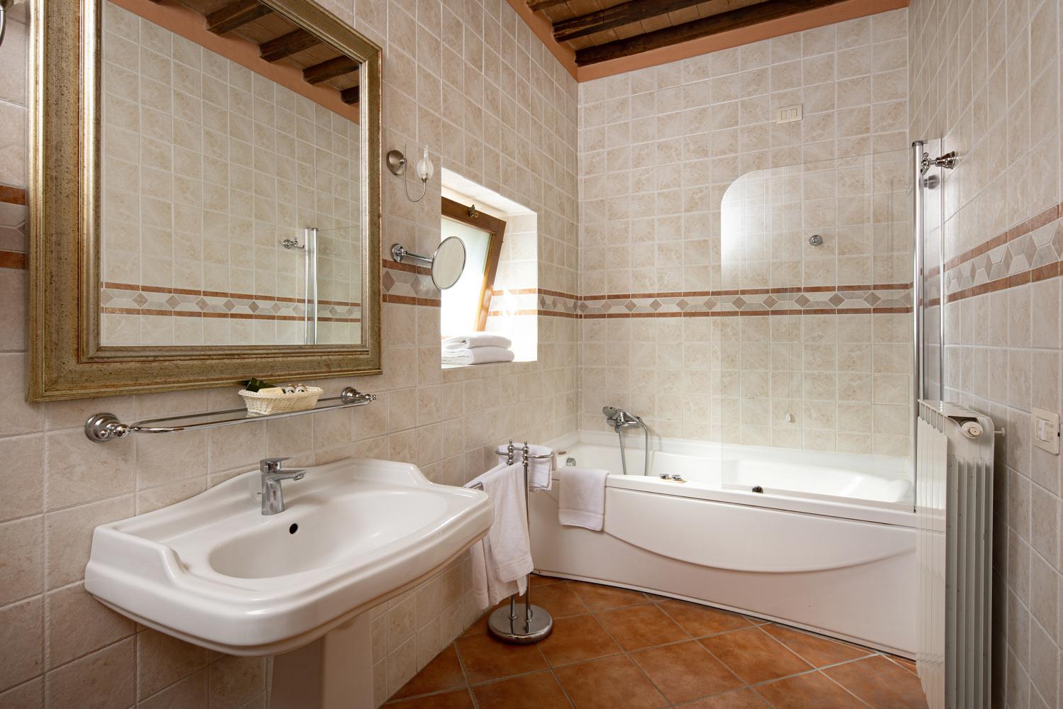 Superior Double Room - Photo 6