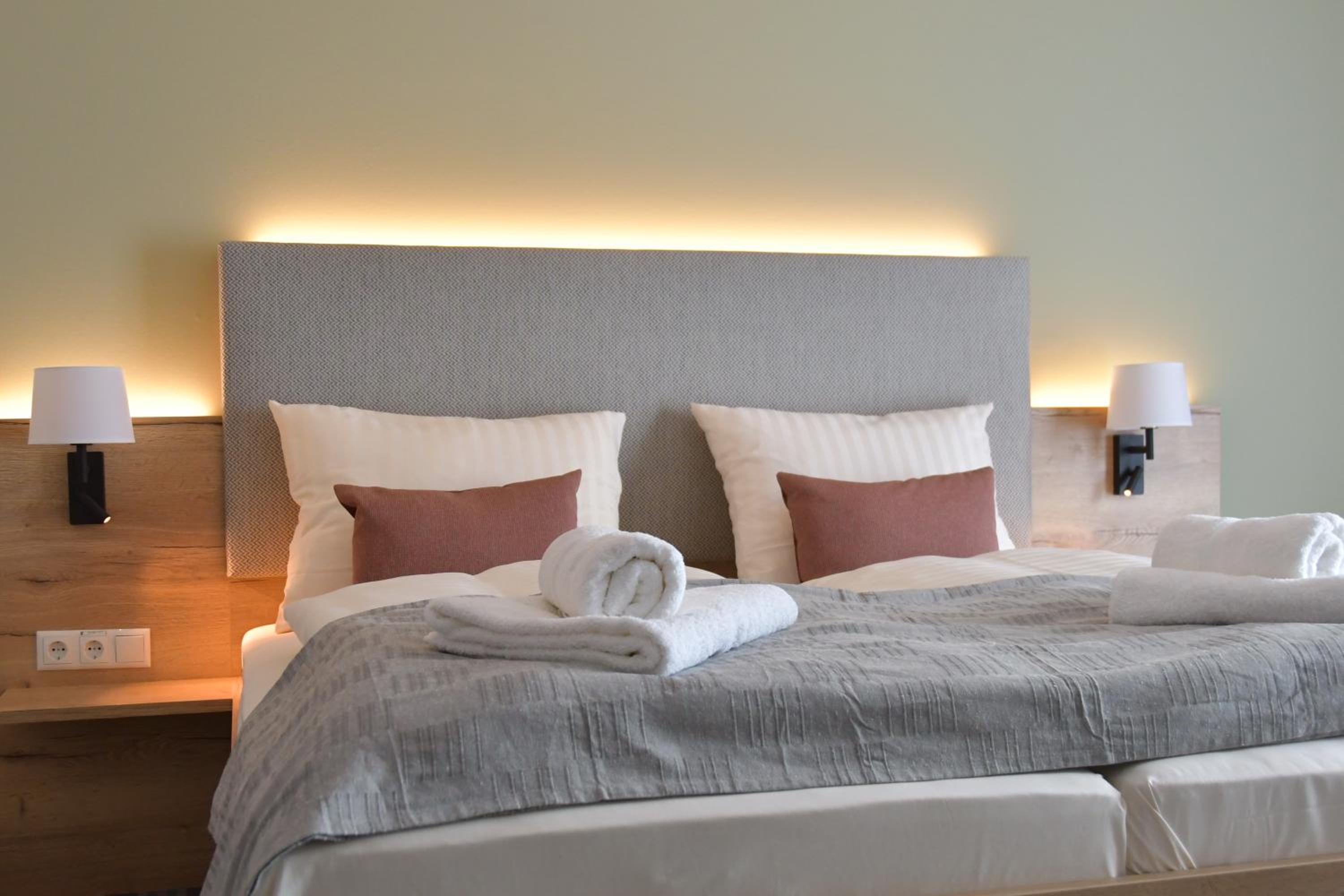 Standard Double Room photo 3