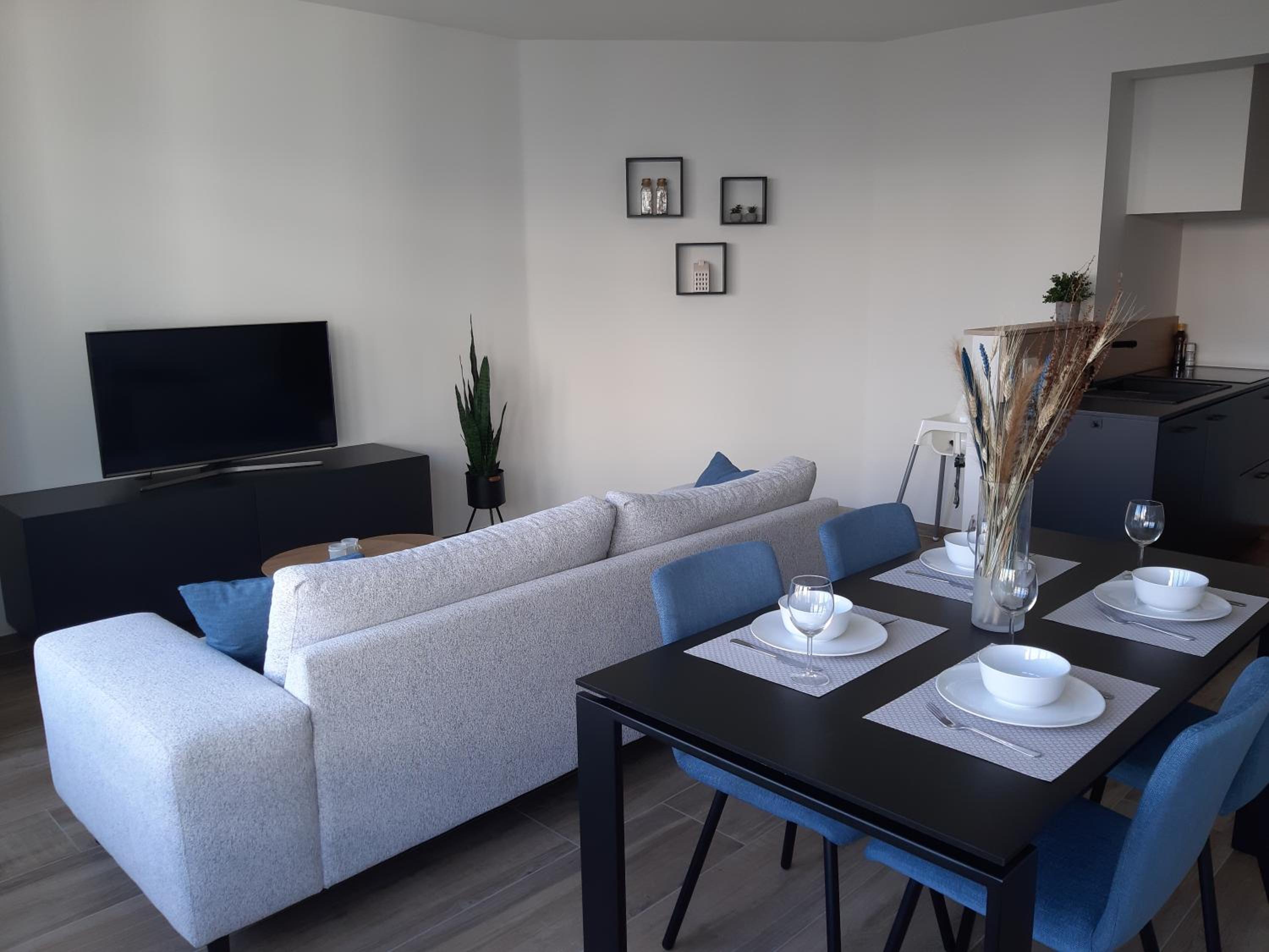 Two-Bedroom Apartment - Photo 12