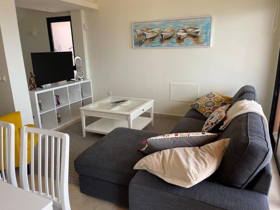 Apartment photo 2