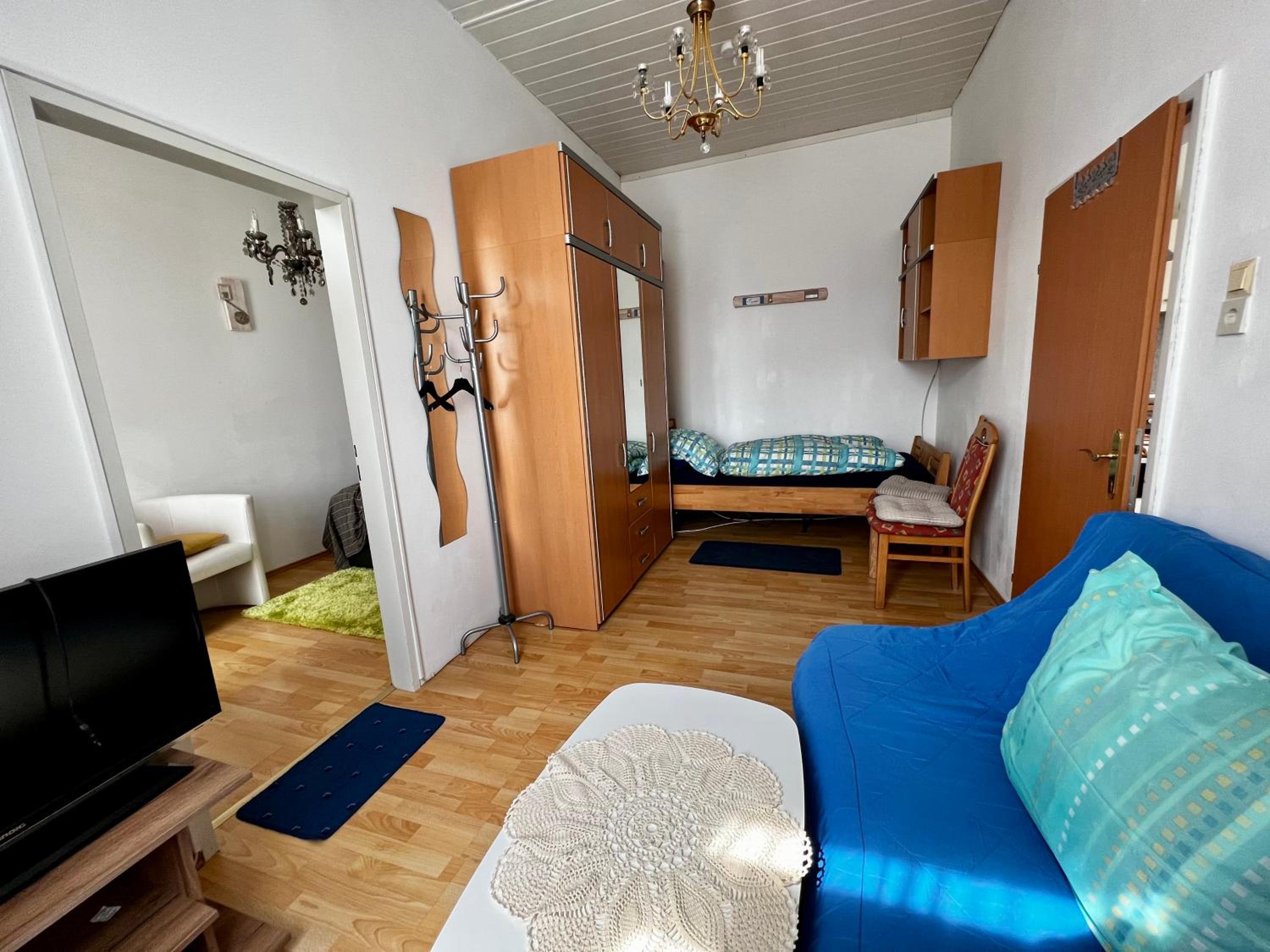 One-Bedroom Apartment - Photo 4
