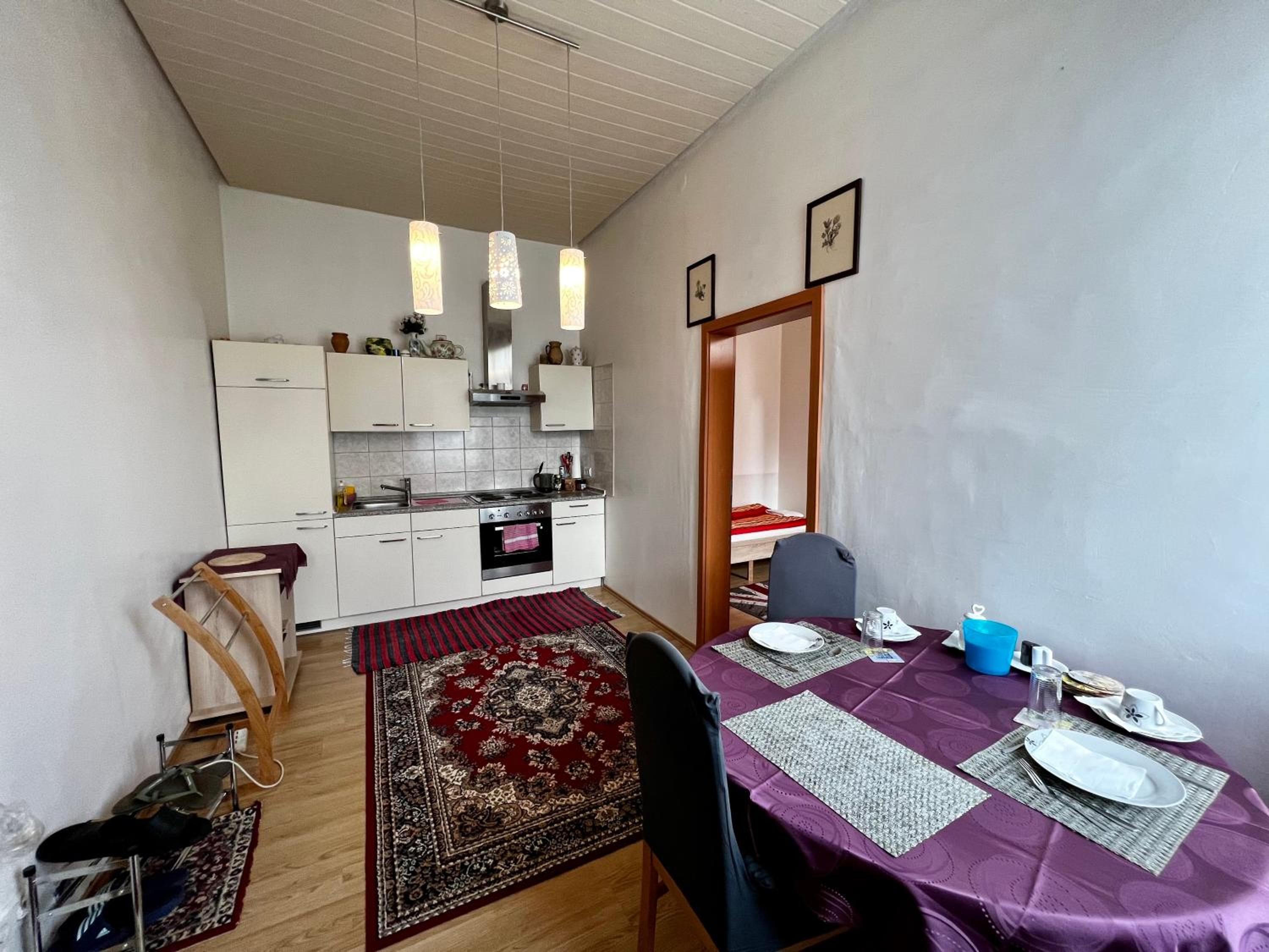 One-Bedroom Apartment - Photo 11