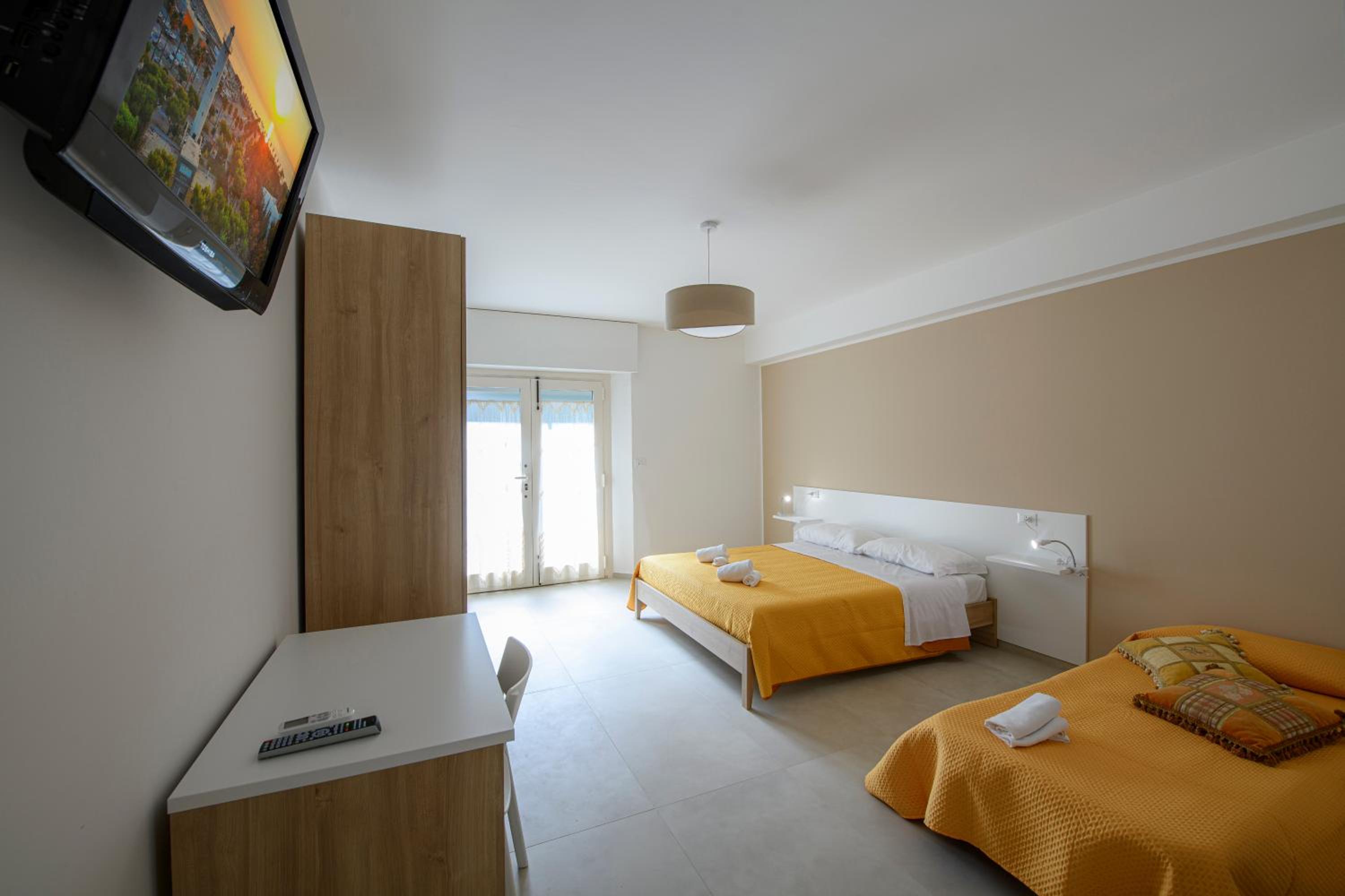 Comfort Triple Room photo 2