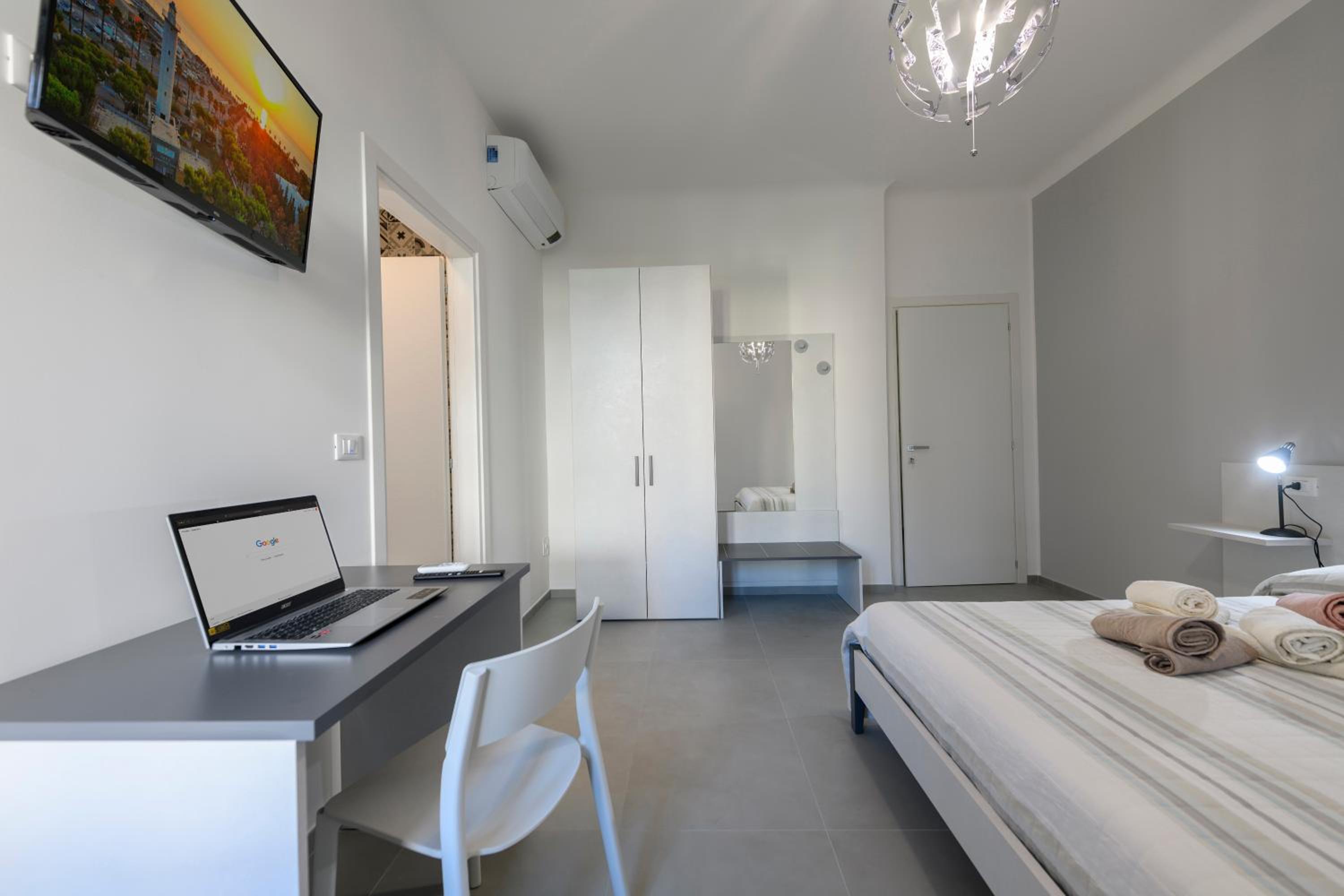 Deluxe Triple Room photo 2
