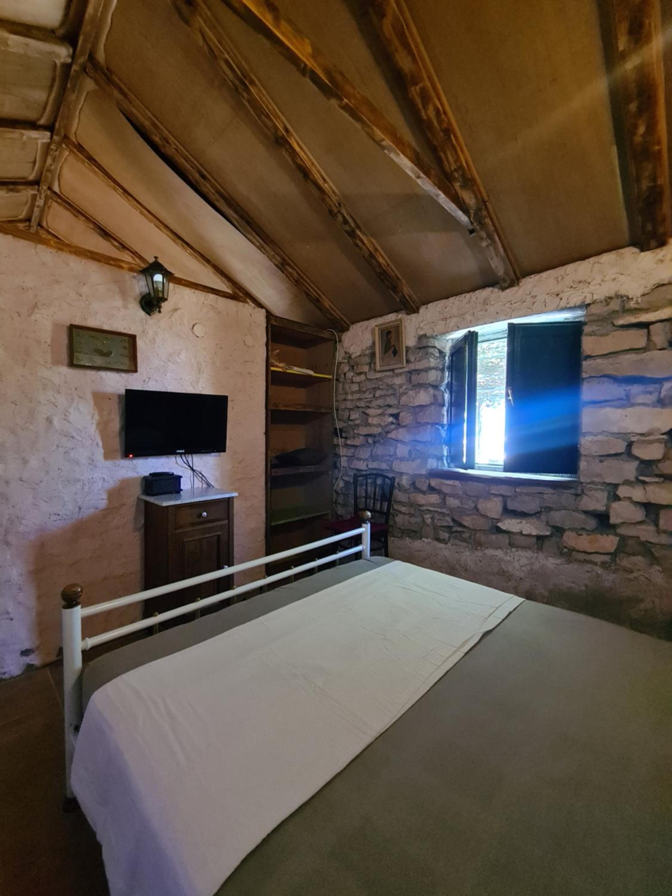 One-Bedroom House photo 3