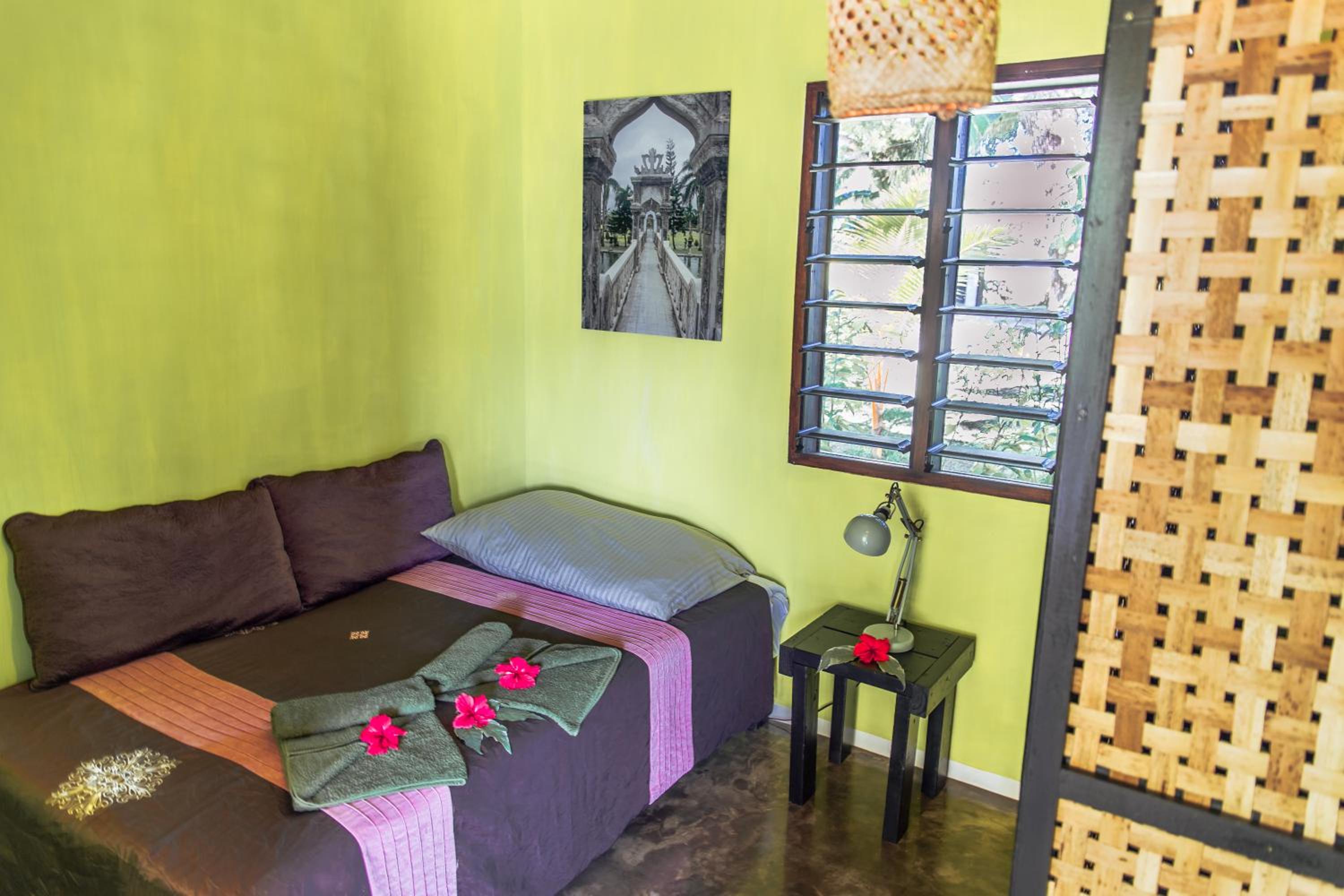 Bungalow photo 2