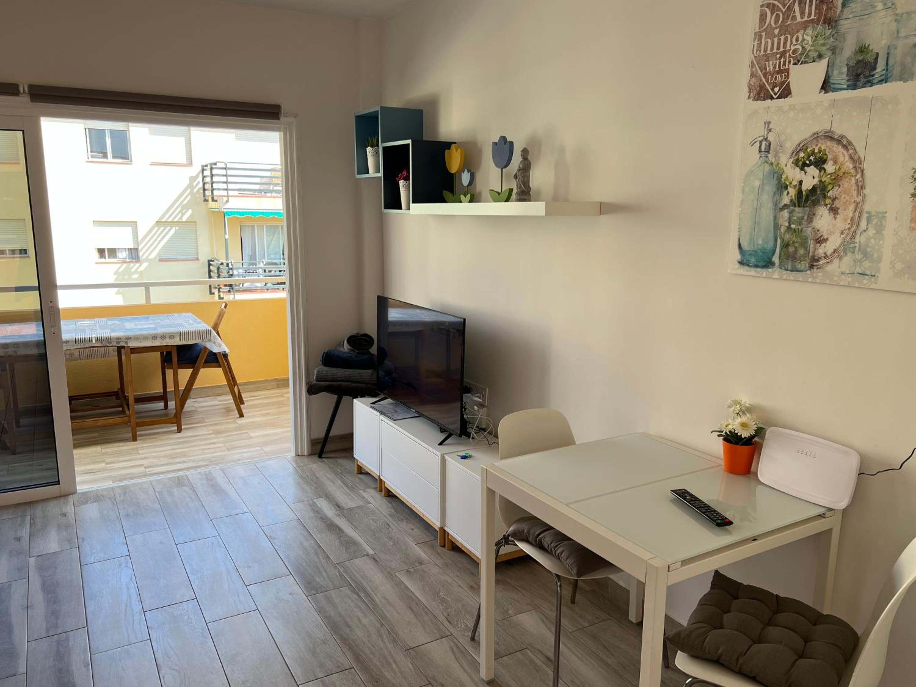 Apartment photo 2