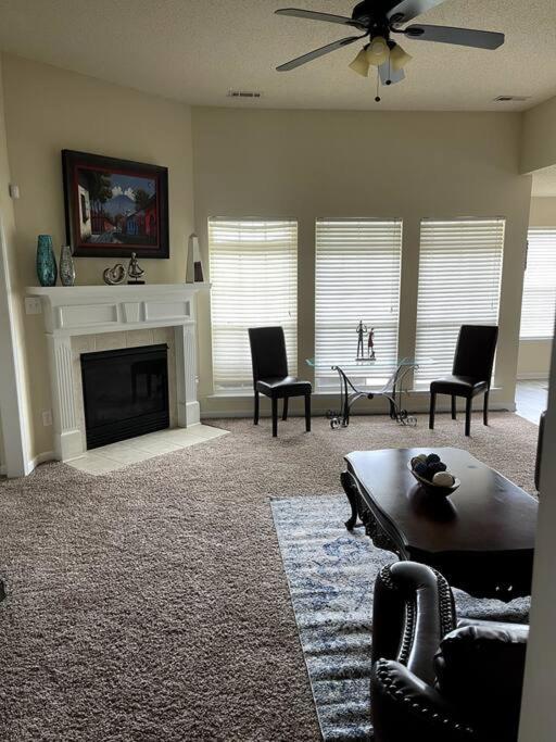 Three-Bedroom House photo 1