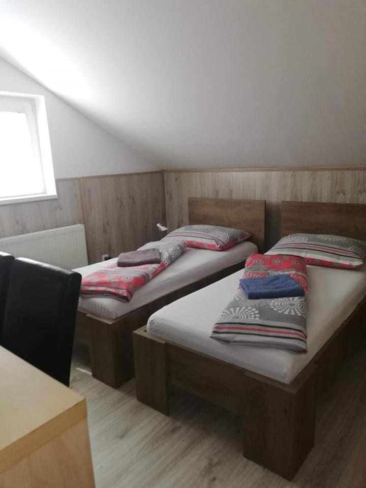Double Room with Extra Bed photo 2