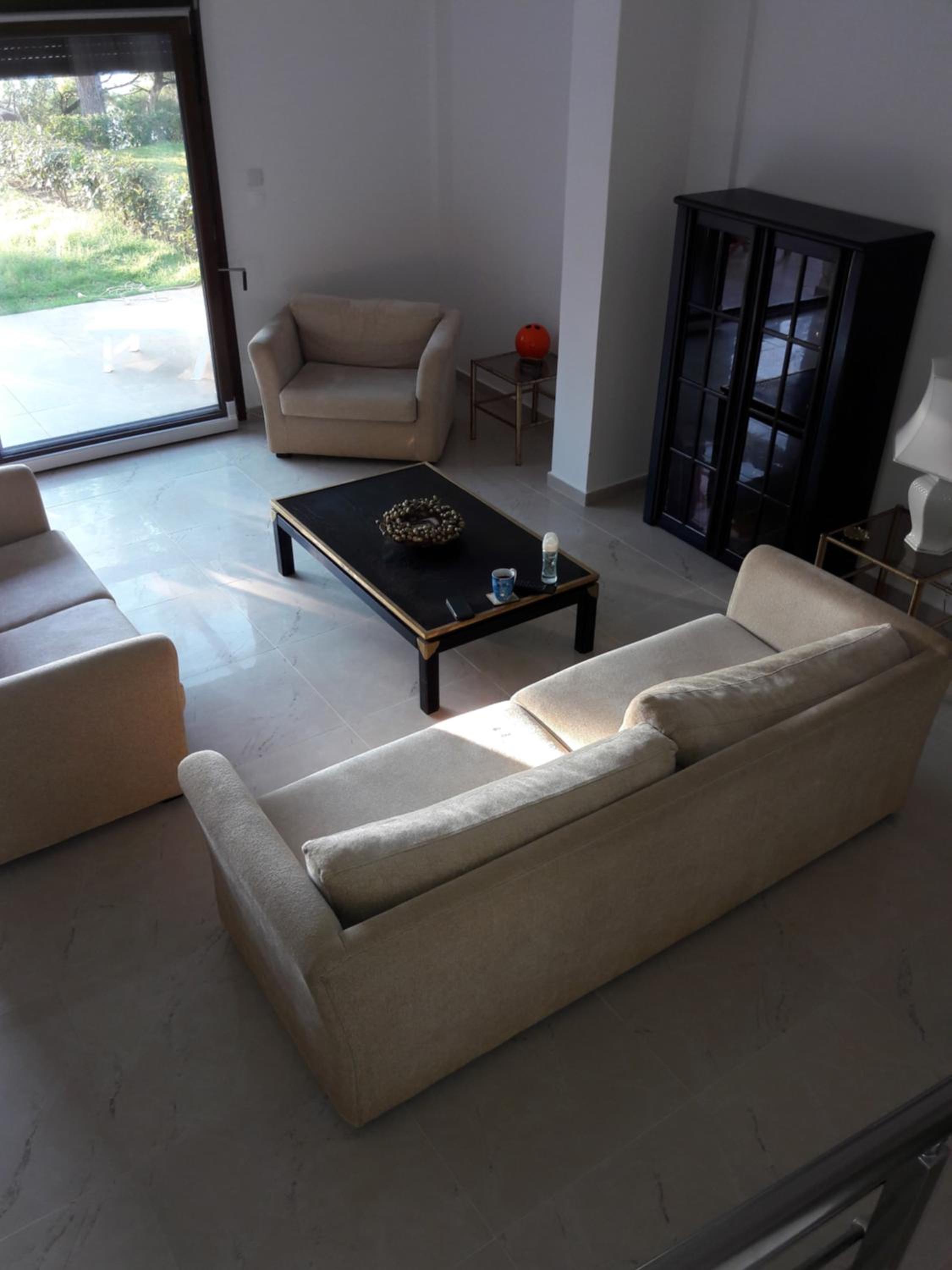 Three-Bedroom Villa photo 1