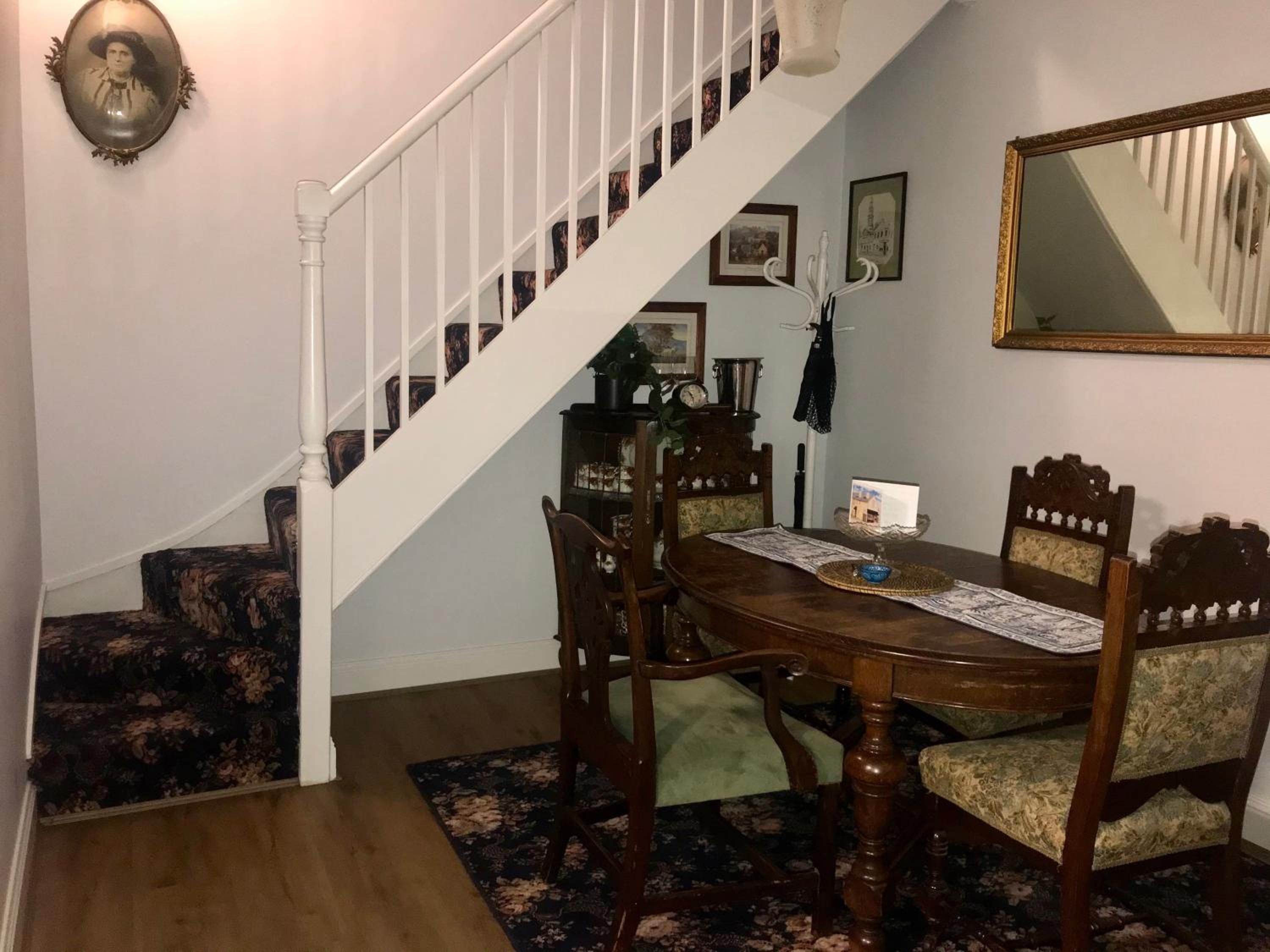 One-Bedroom Apartment - Photo 25