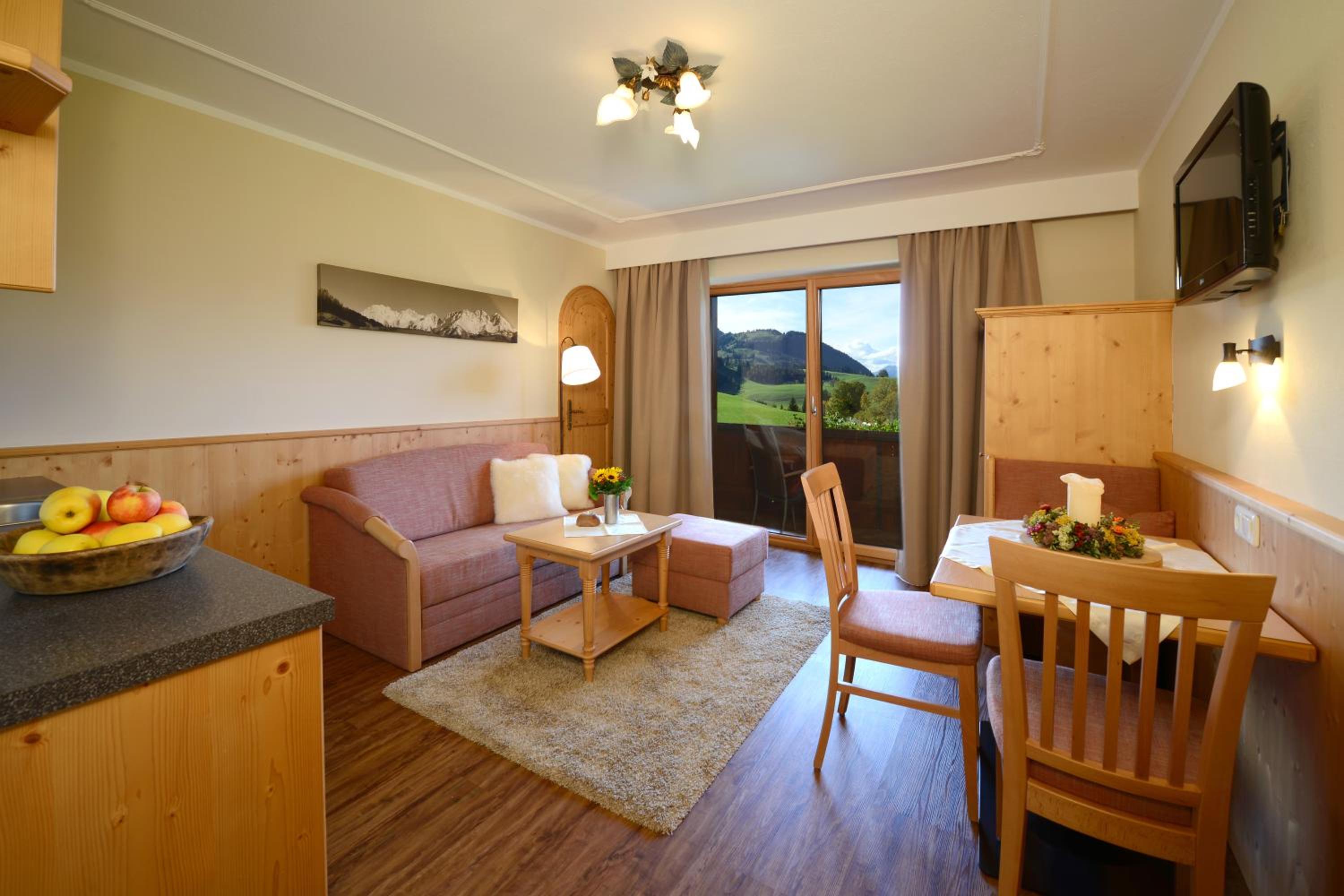 Comfort Apartment with Mountain View  photo 1