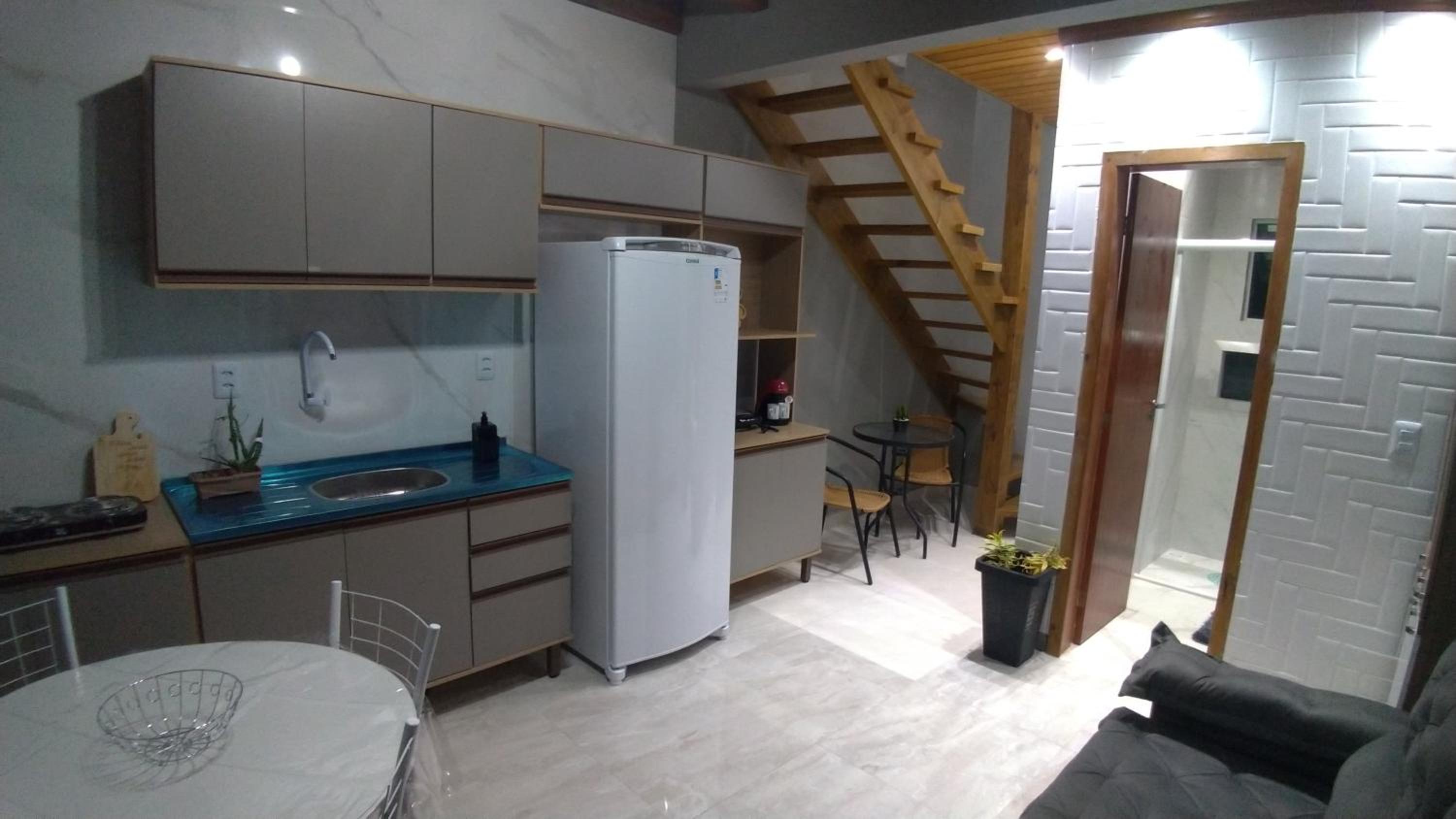 Apartment - Split Level - Photo 23