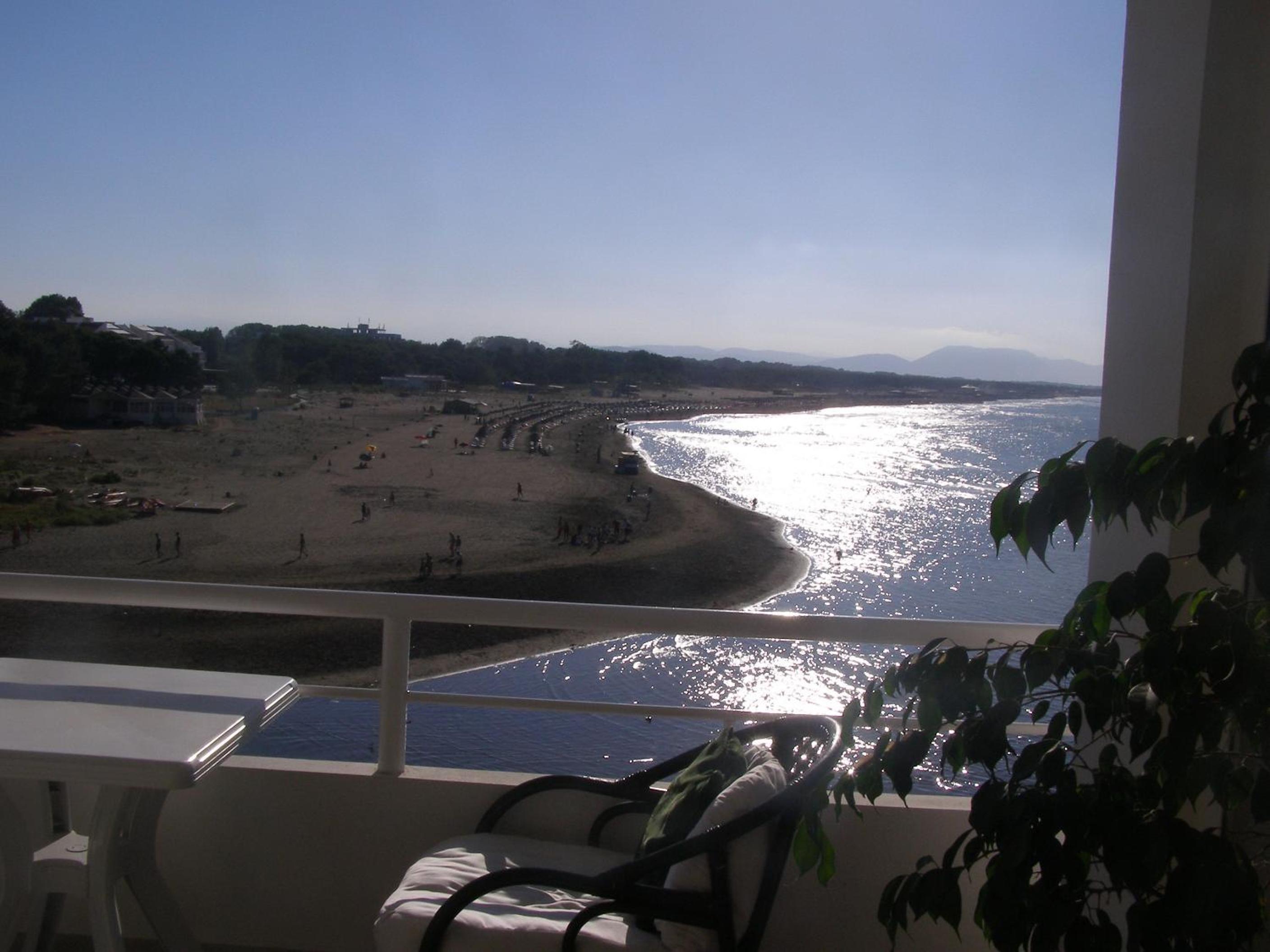 Studio with Sea View (4 Adults) - Photo 4
