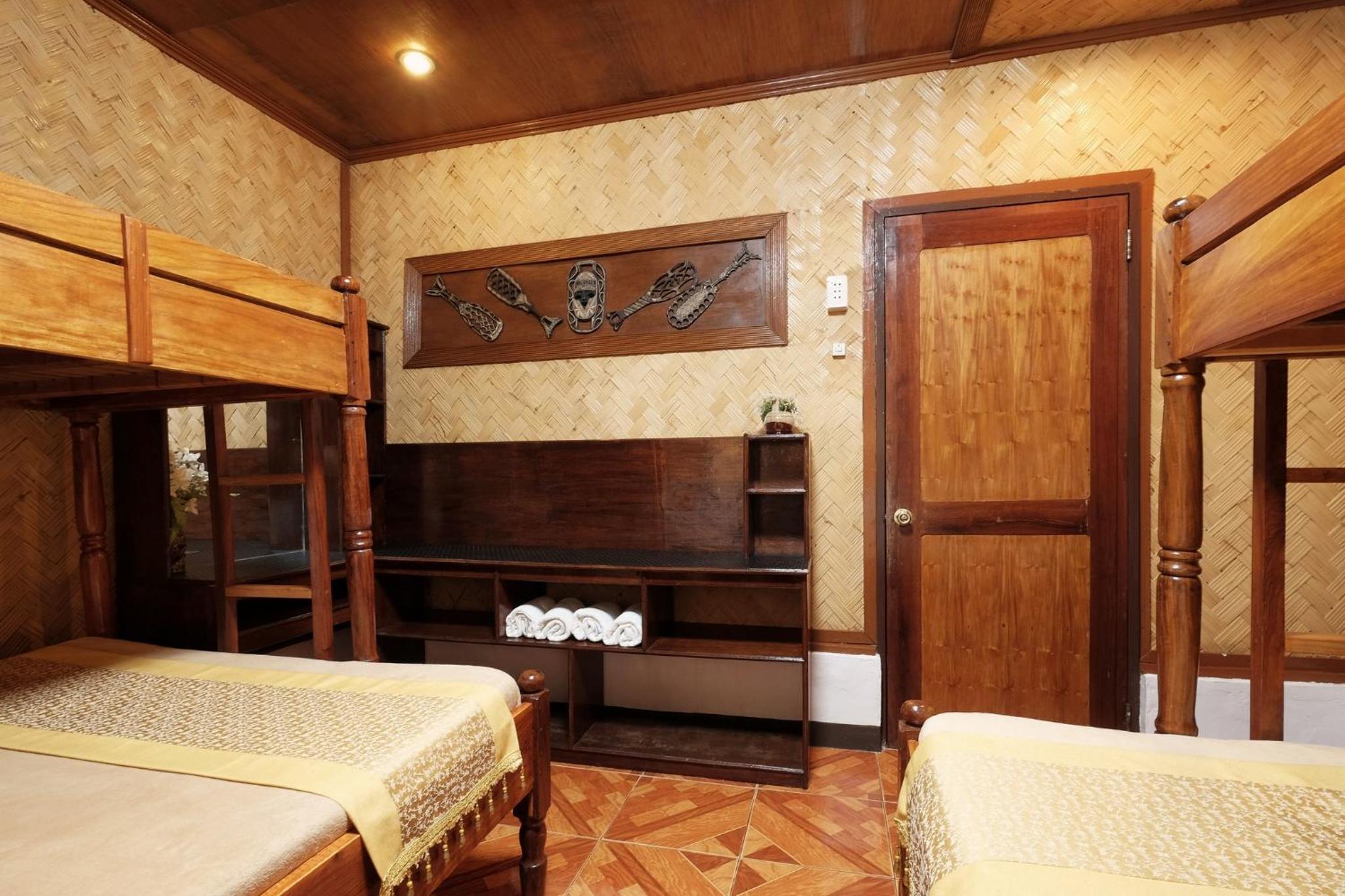 Two-Bedroom Villa - Photo 2