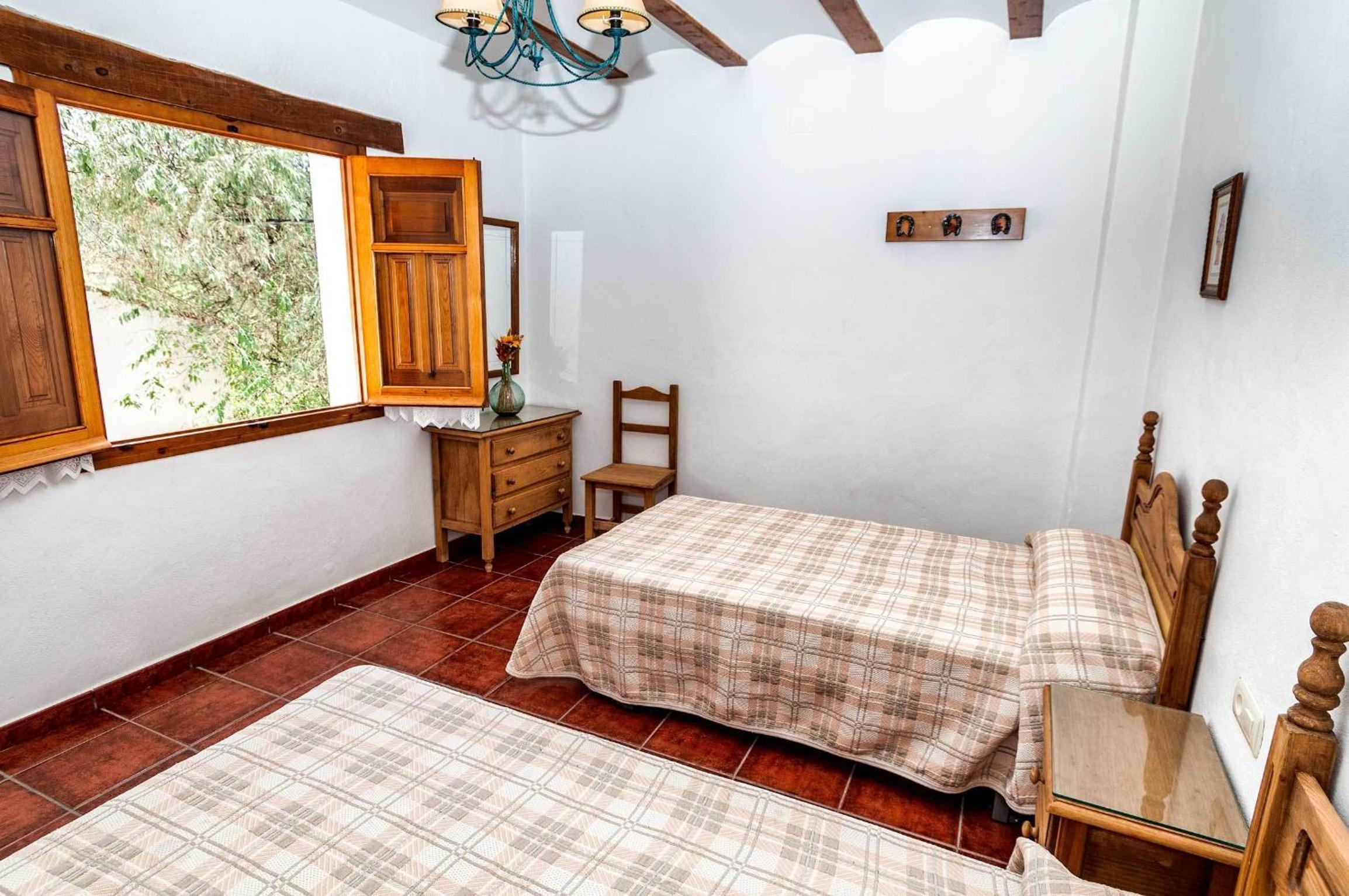 Casa de cuatro habitaciones