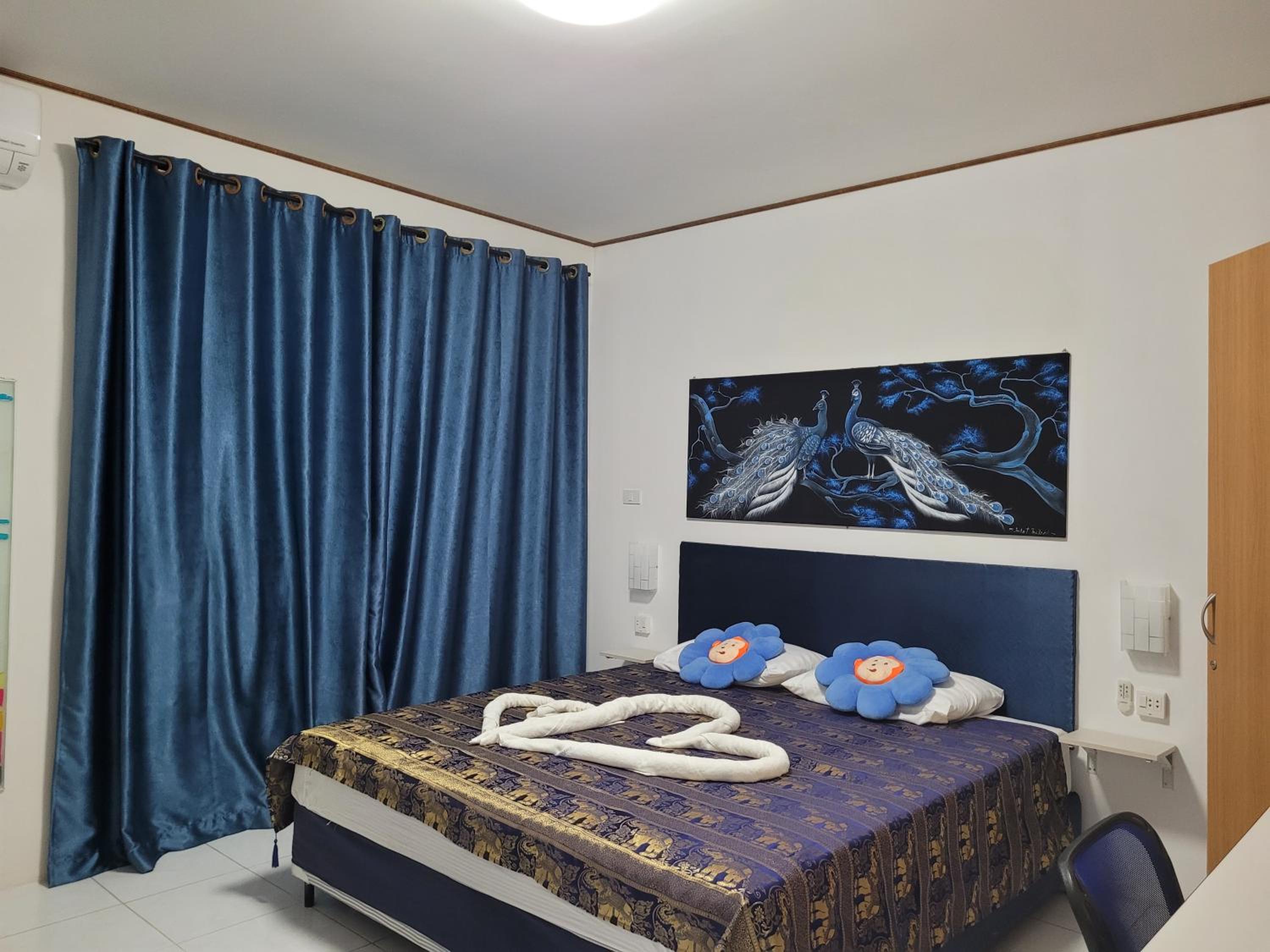 Standard King Room photo 2