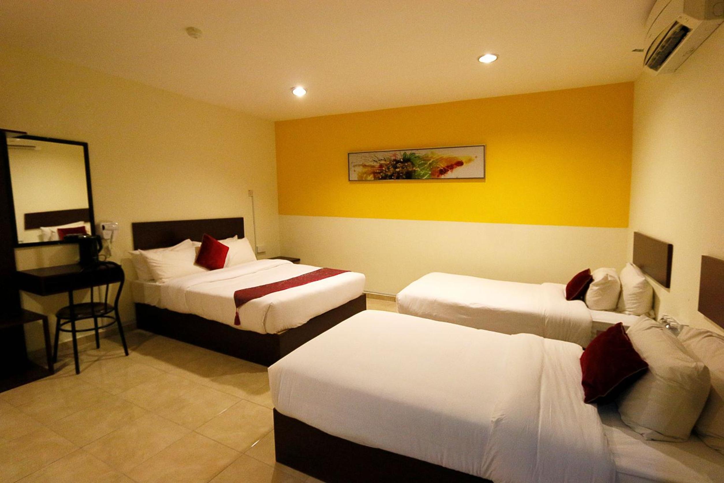 Standard Quadruple Room - Photo 2