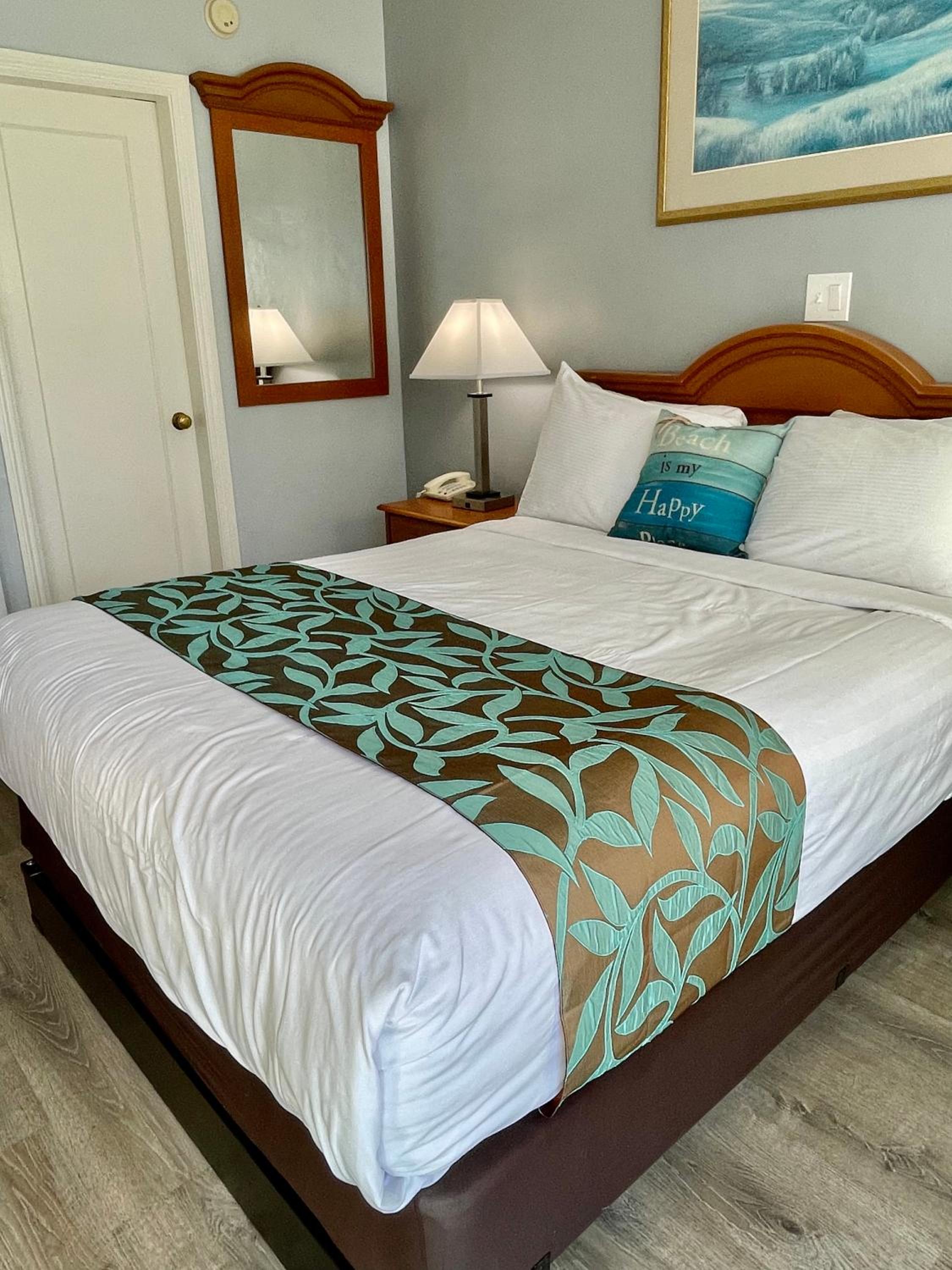 Queen Room - Photo 12