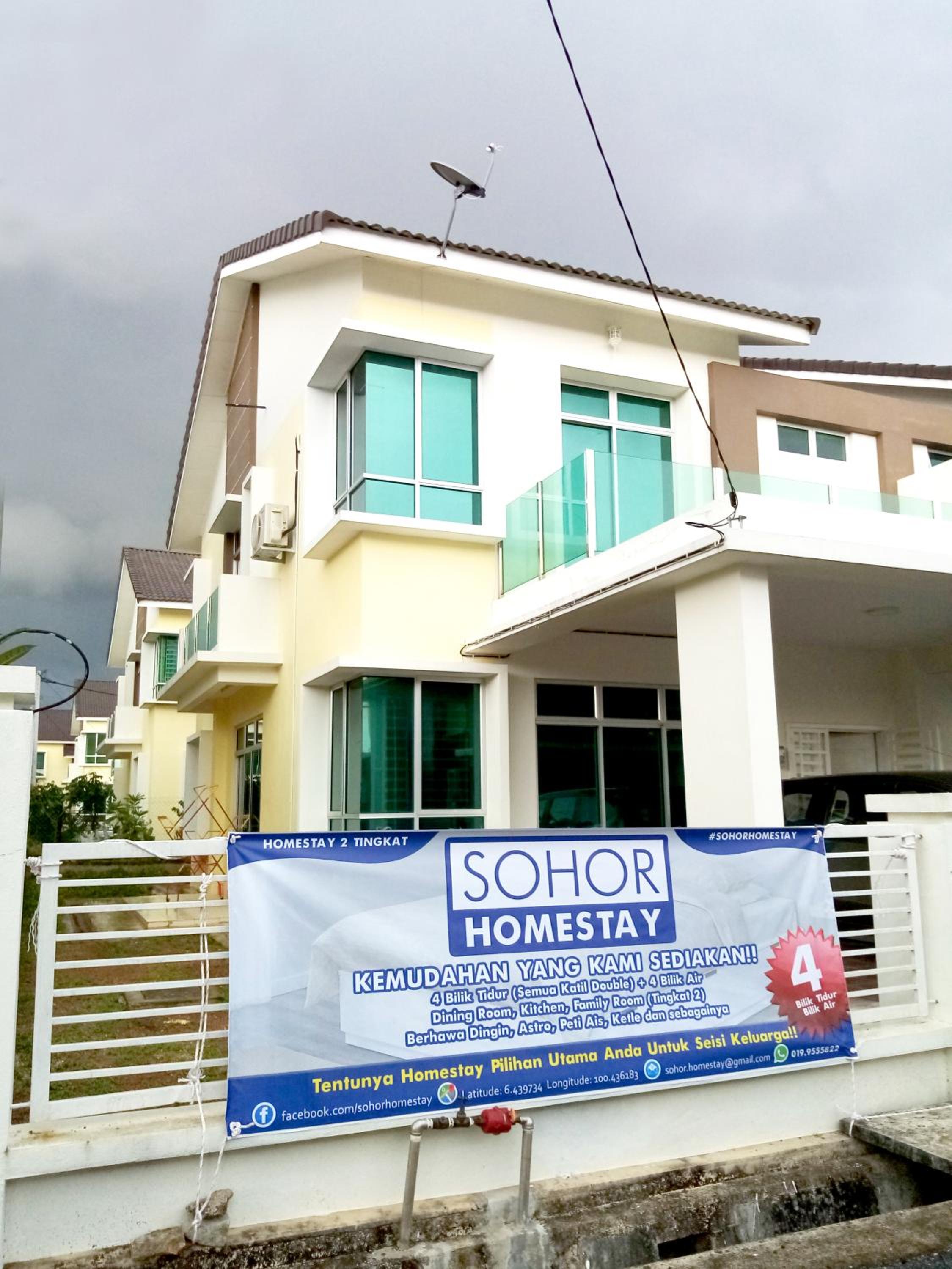 Four-Bedroom House photo 1