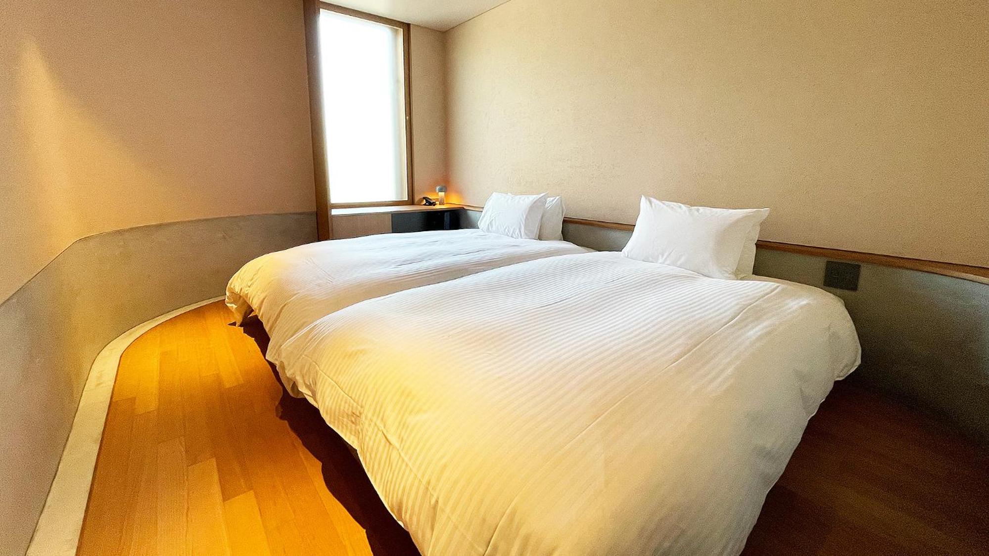 Twin Room - Photo 5
