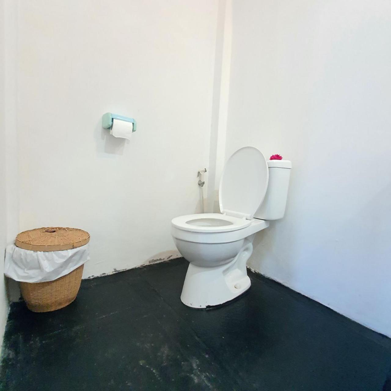 Standard Double Room - Photo 28