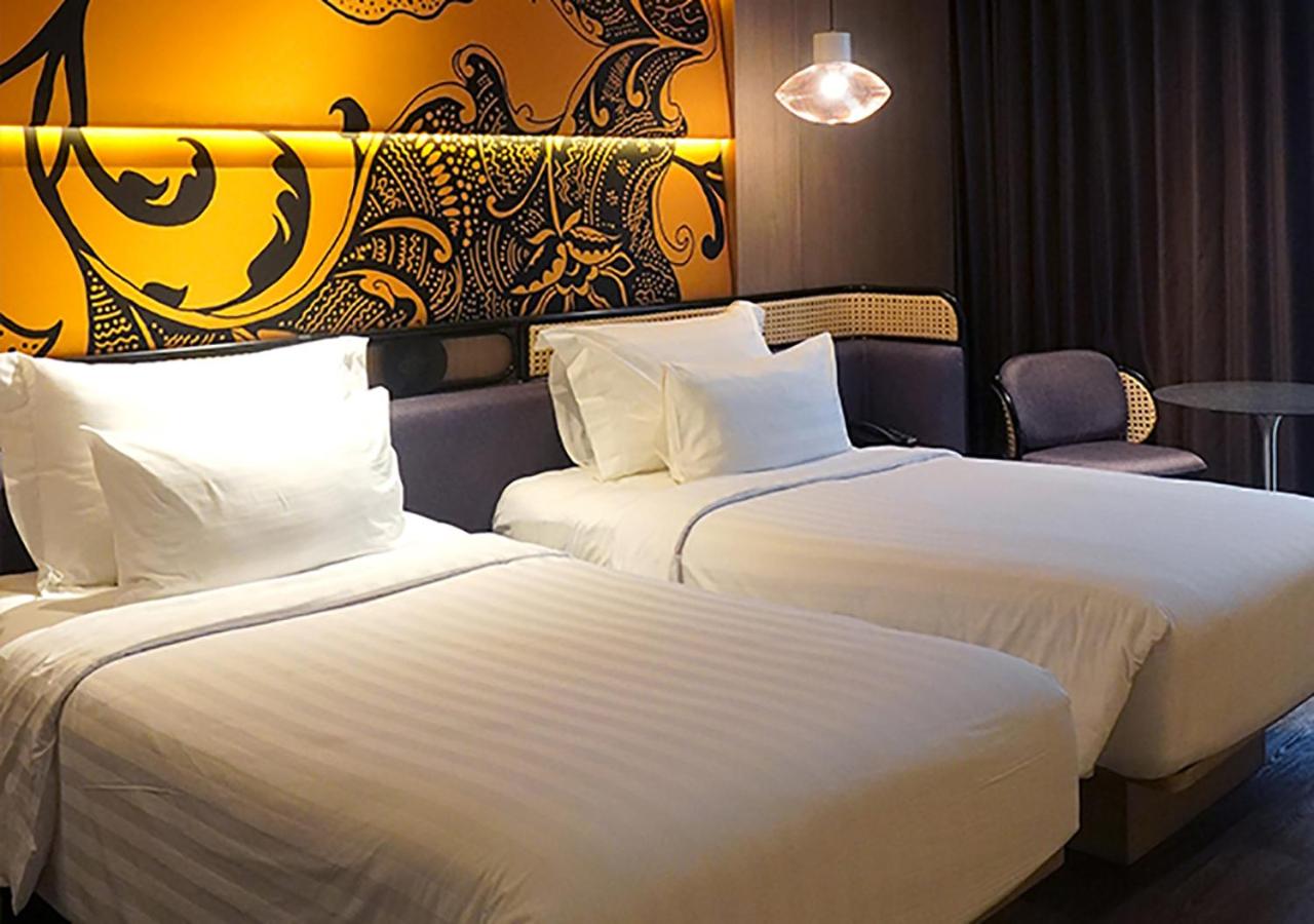 Deluxe Twin Room - City Side - Photo 6