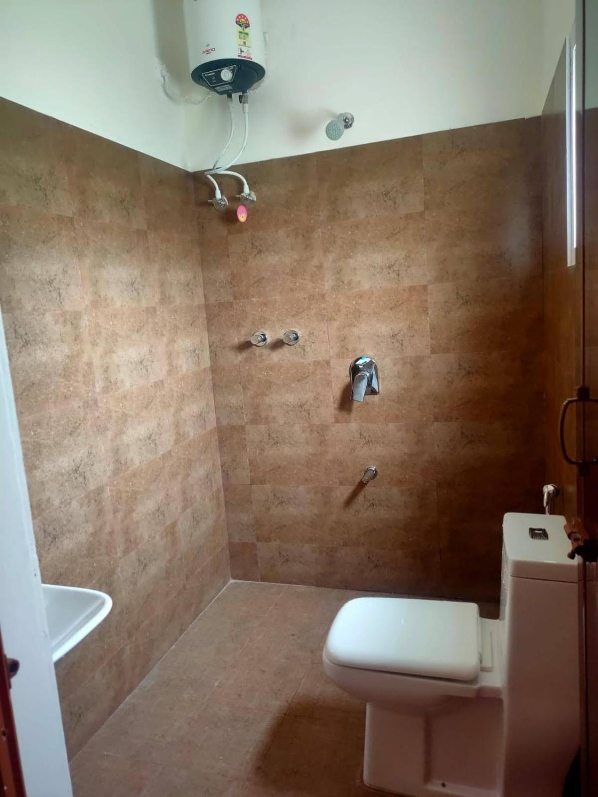 Deluxe Double Room with Balcony - Photo 2
