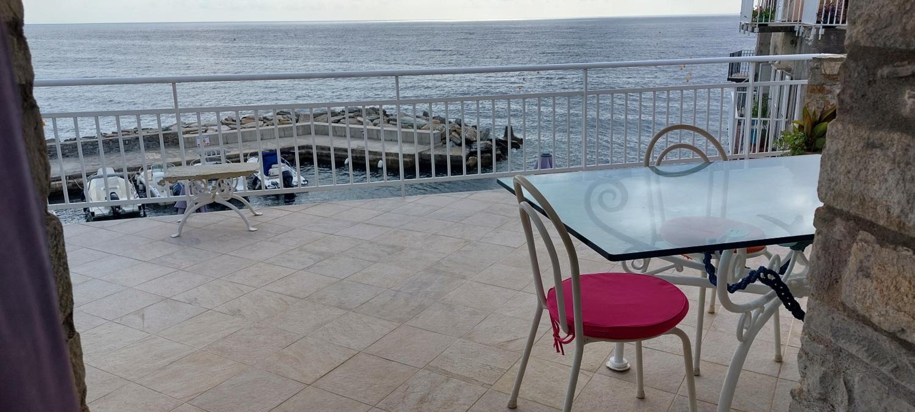 Apartment with Sea View