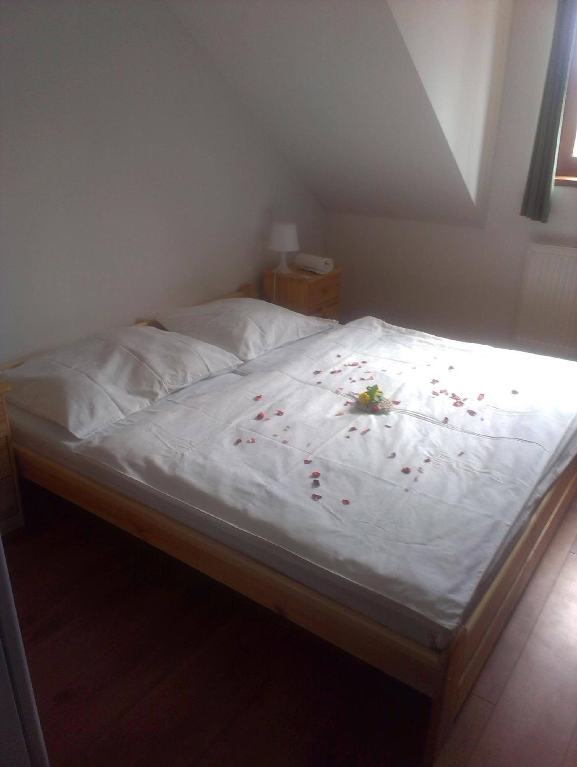 Double Room with Private Bathroom photo 1
