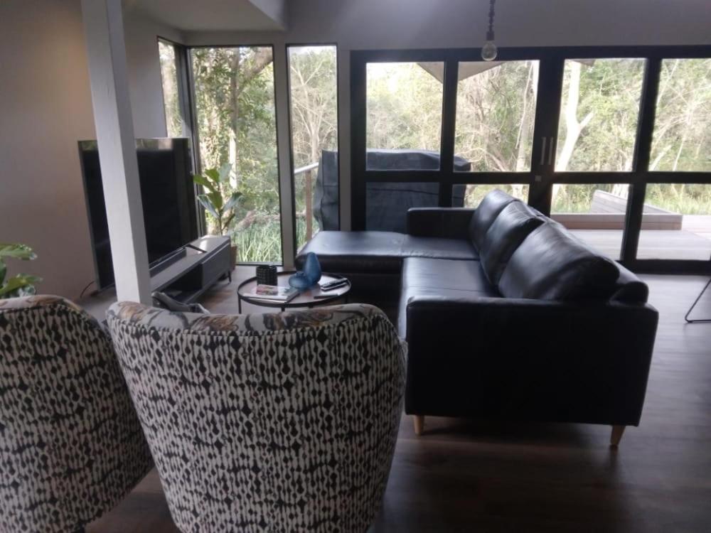 Apartment with Lake View photo 2