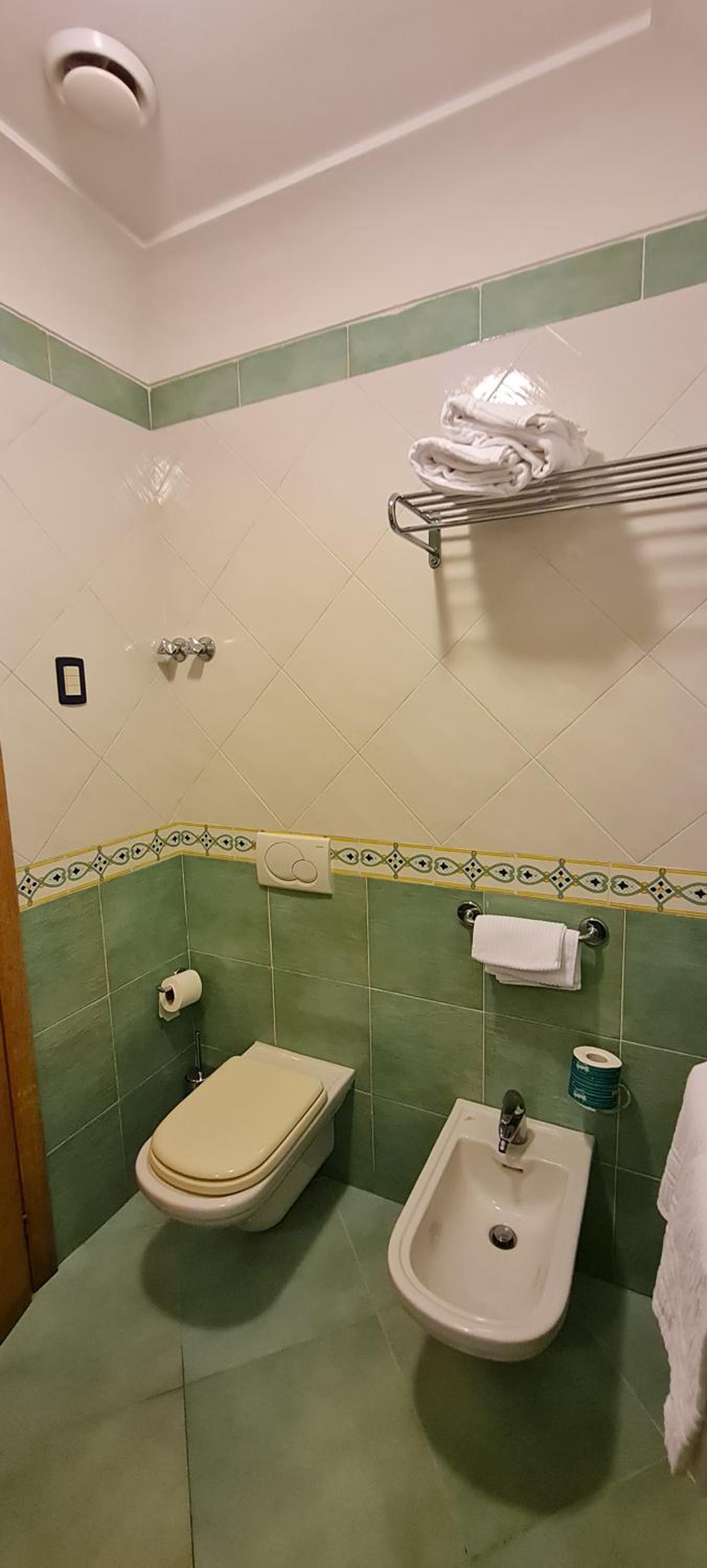 Standard Double or Twin Room with Sea View photo 2