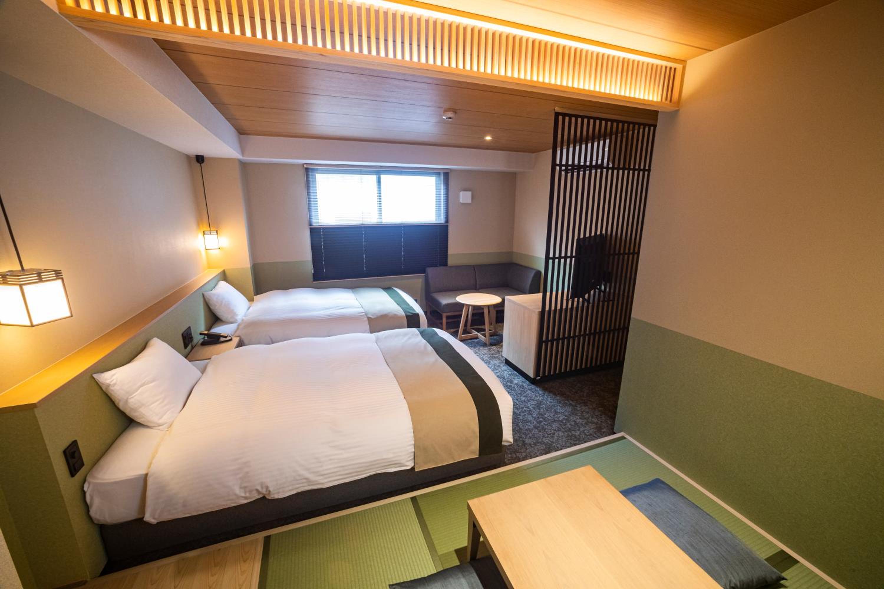 Standard Twin Room - Photo 2