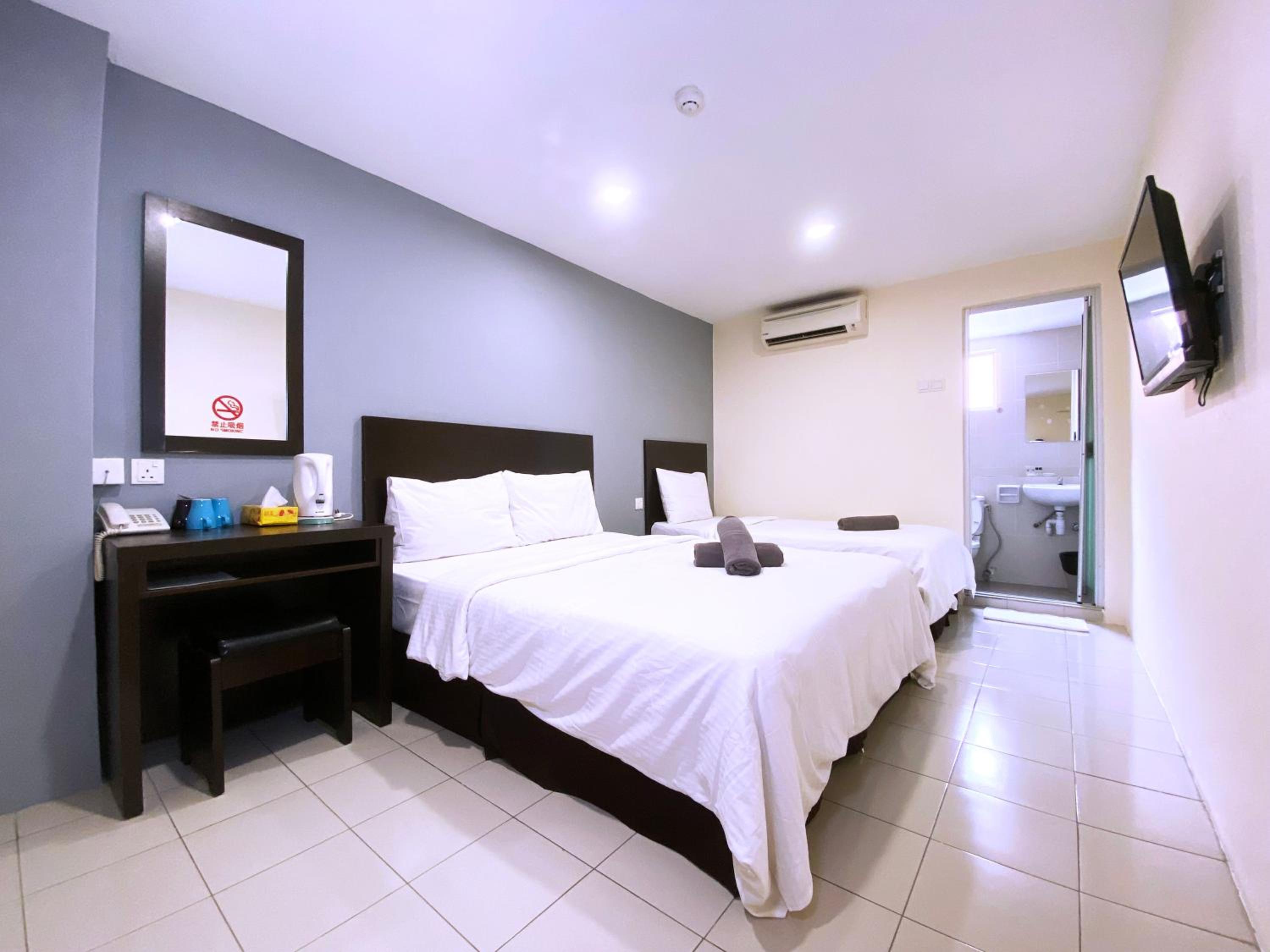 Triple Room photo 2
