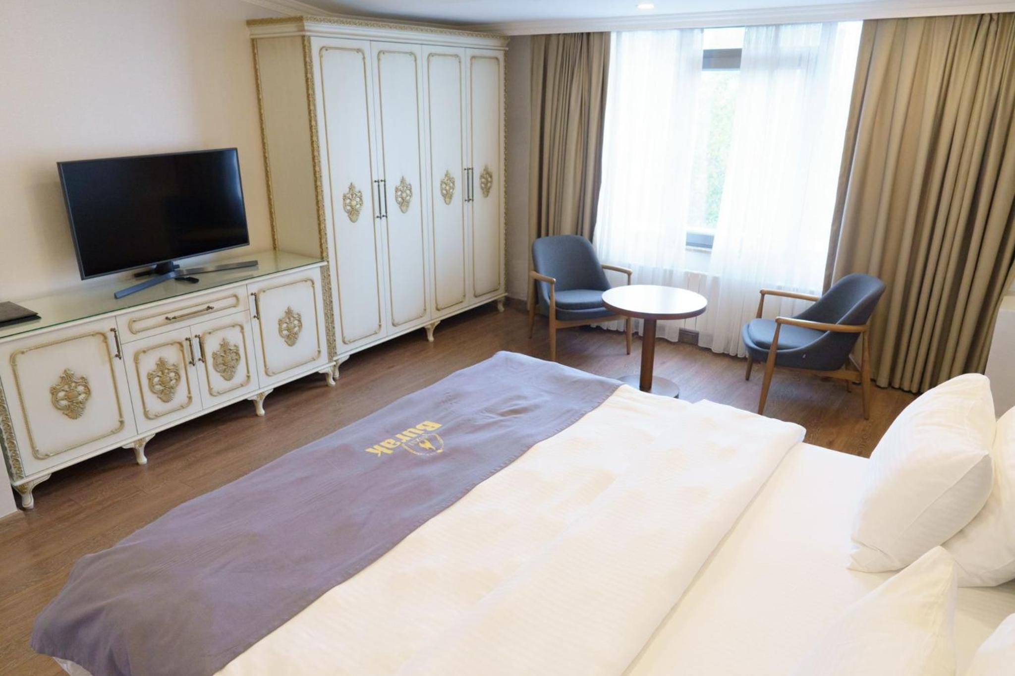 King Suite photo 1