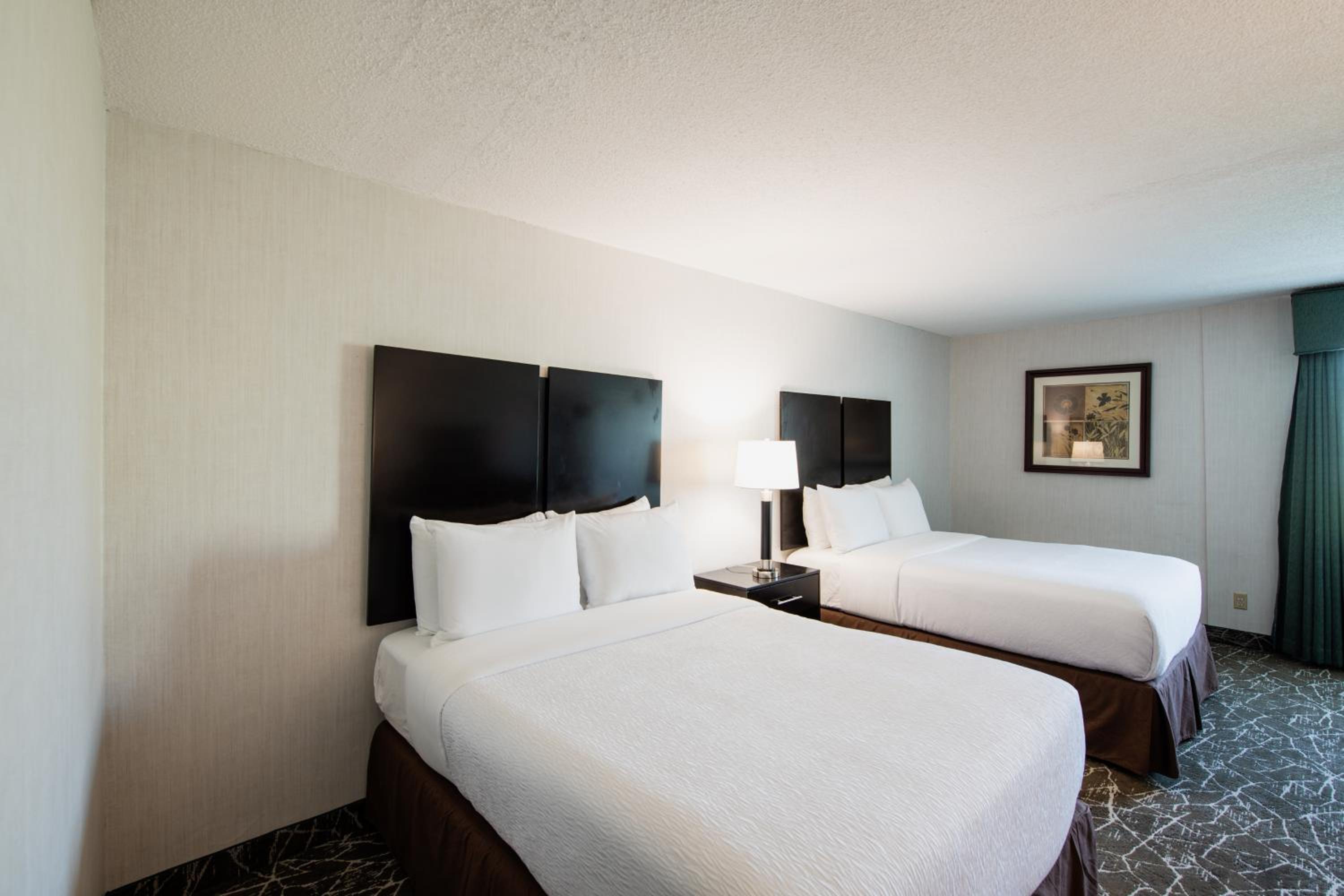 Double Room with Two Double Beds - Non-Smoking photo 1