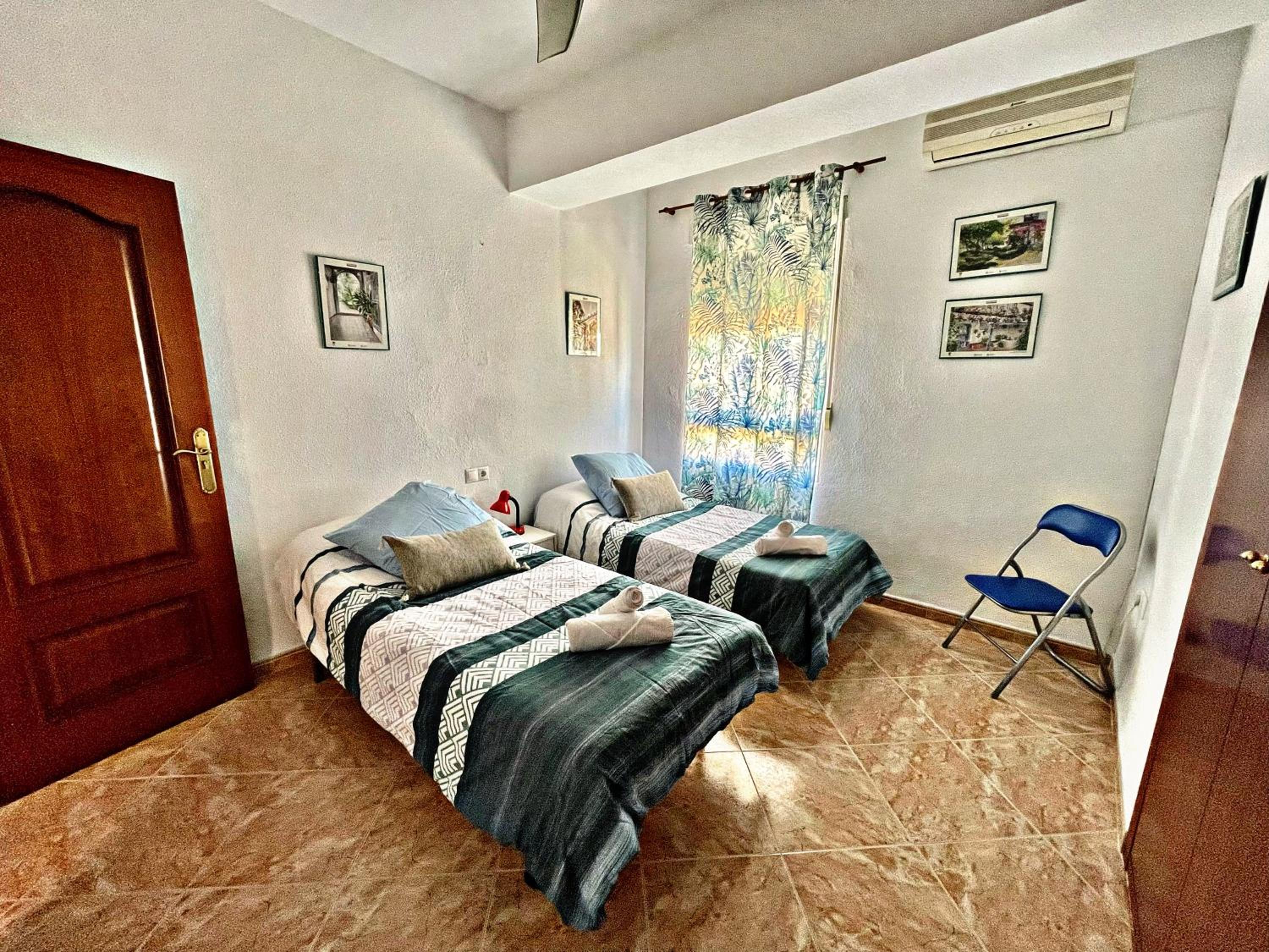 Three-Bedroom Apartment - Photo 11