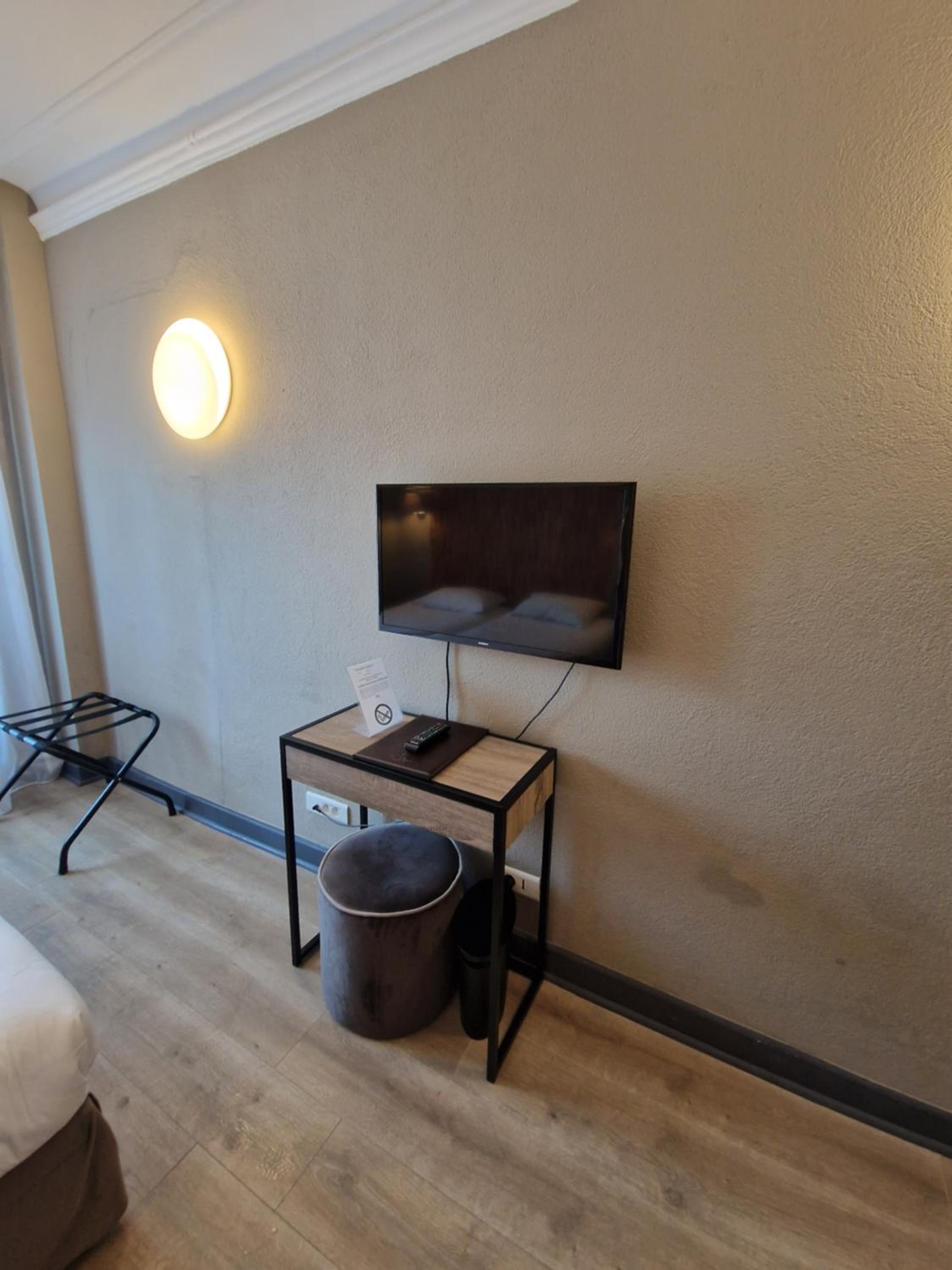 Standard Triple Room - Photo 3
