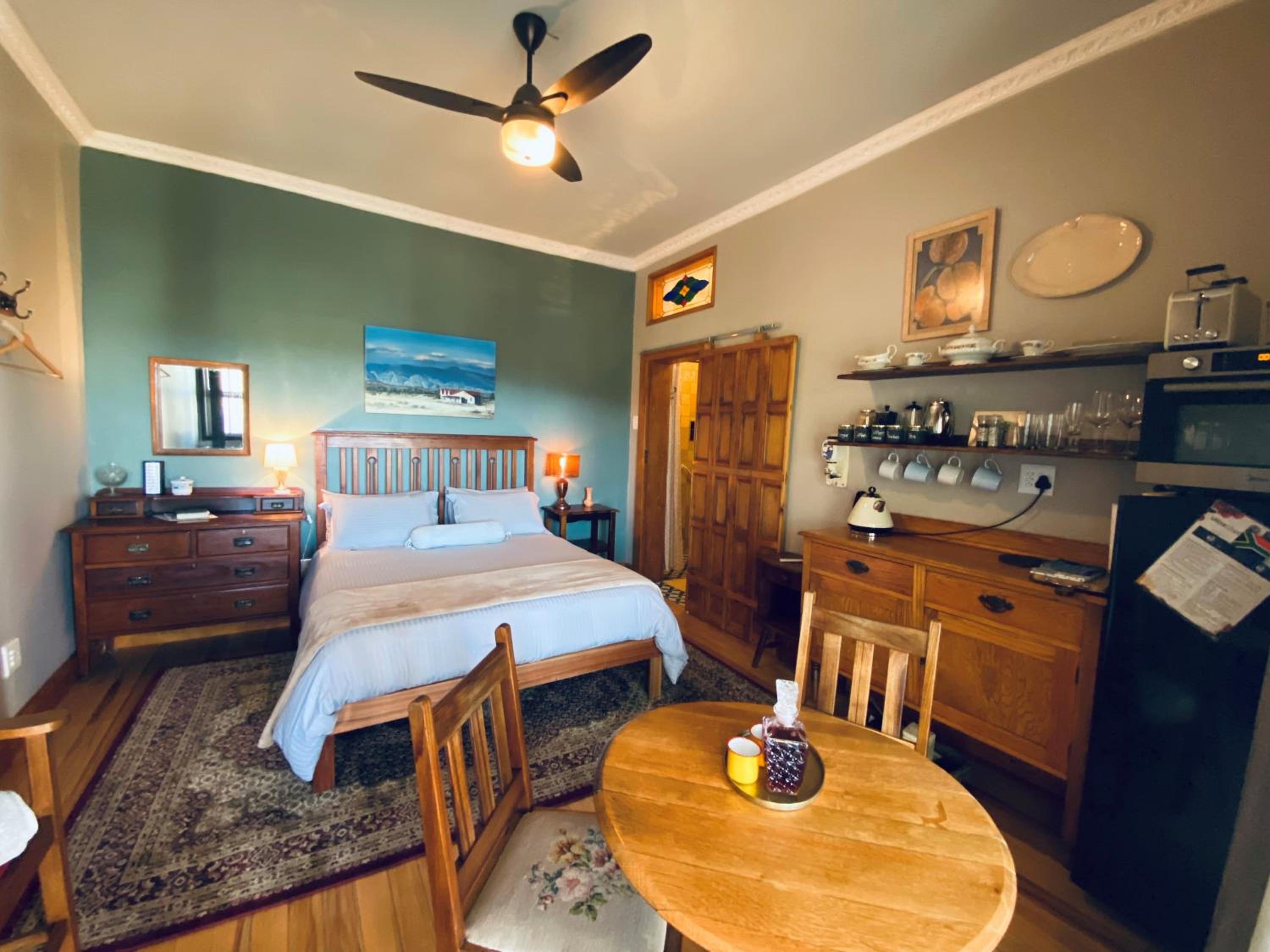 Classic Queen Room - Photo 1